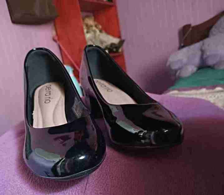 Zapatos de tacón negros - miniatura 3