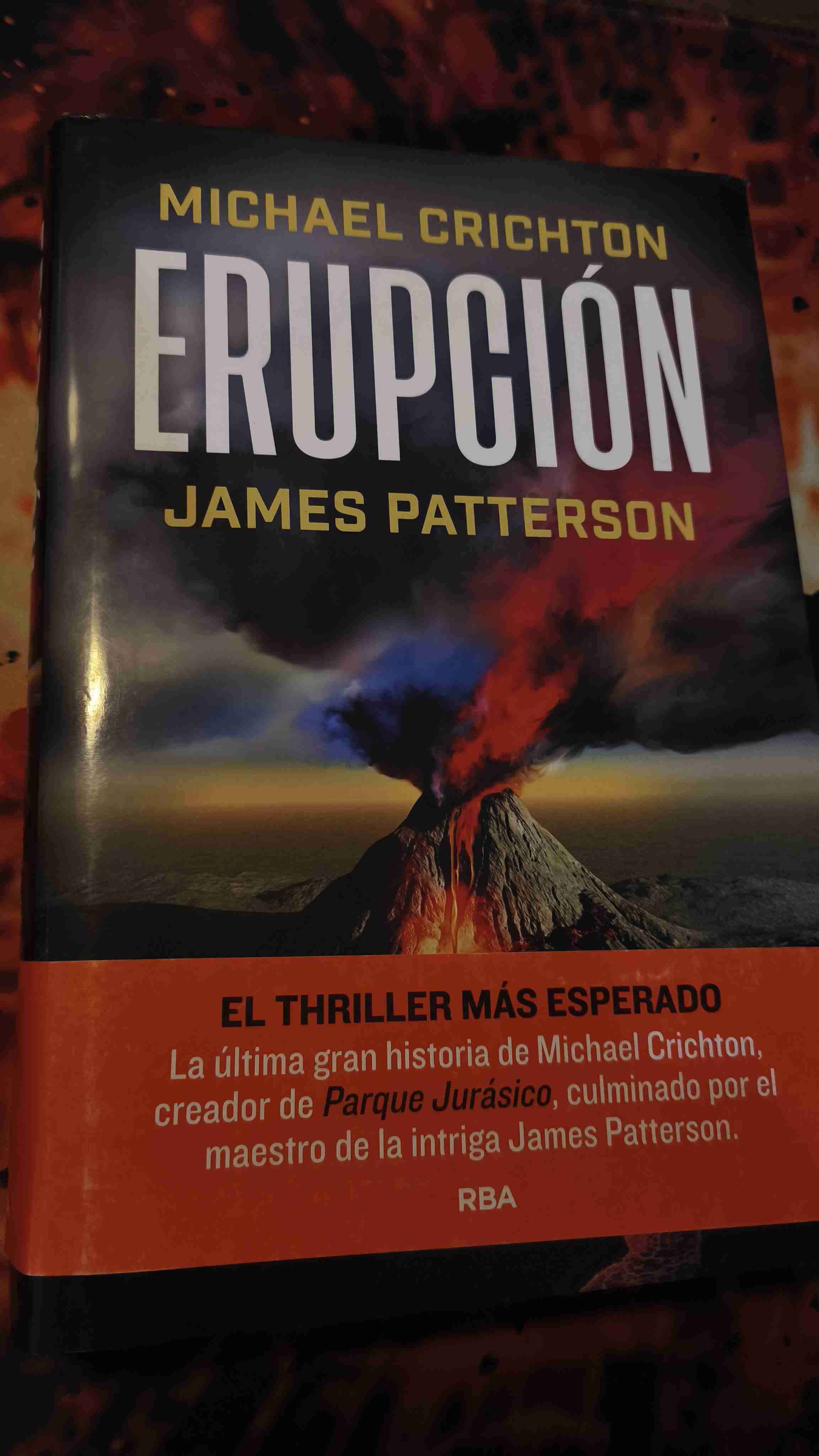 Libro Erupción de Michael Crichton - miniatura 1