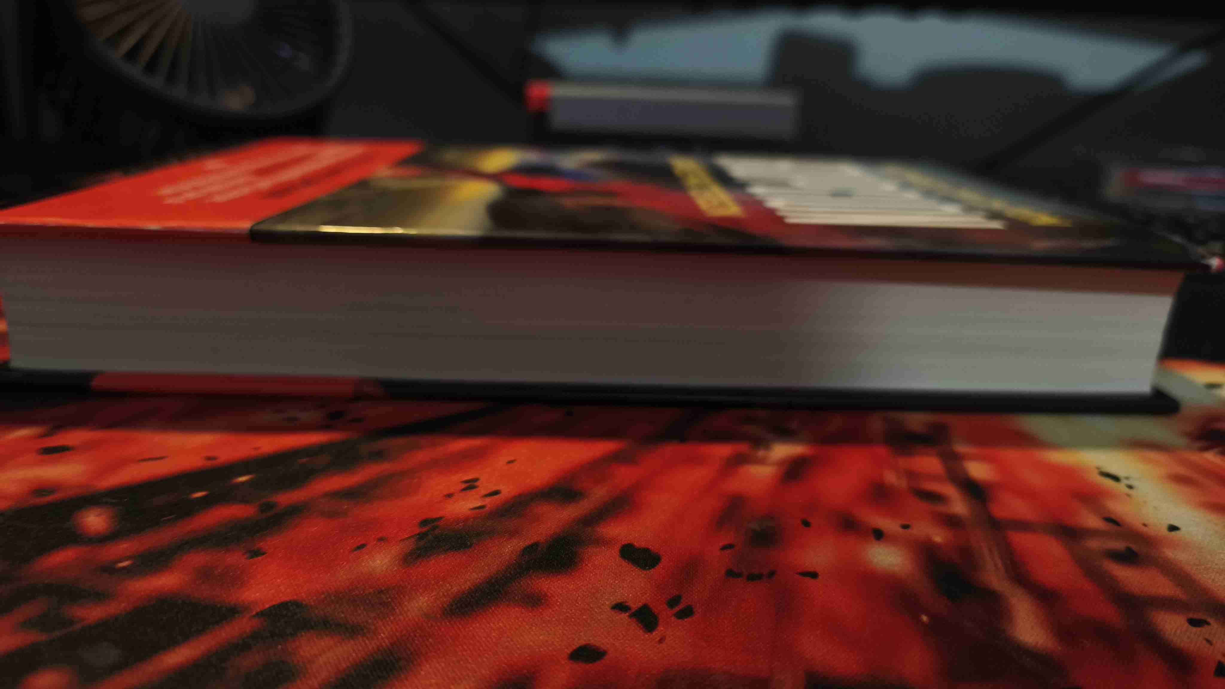 Libro Erupción de Michael Crichton - miniatura 4