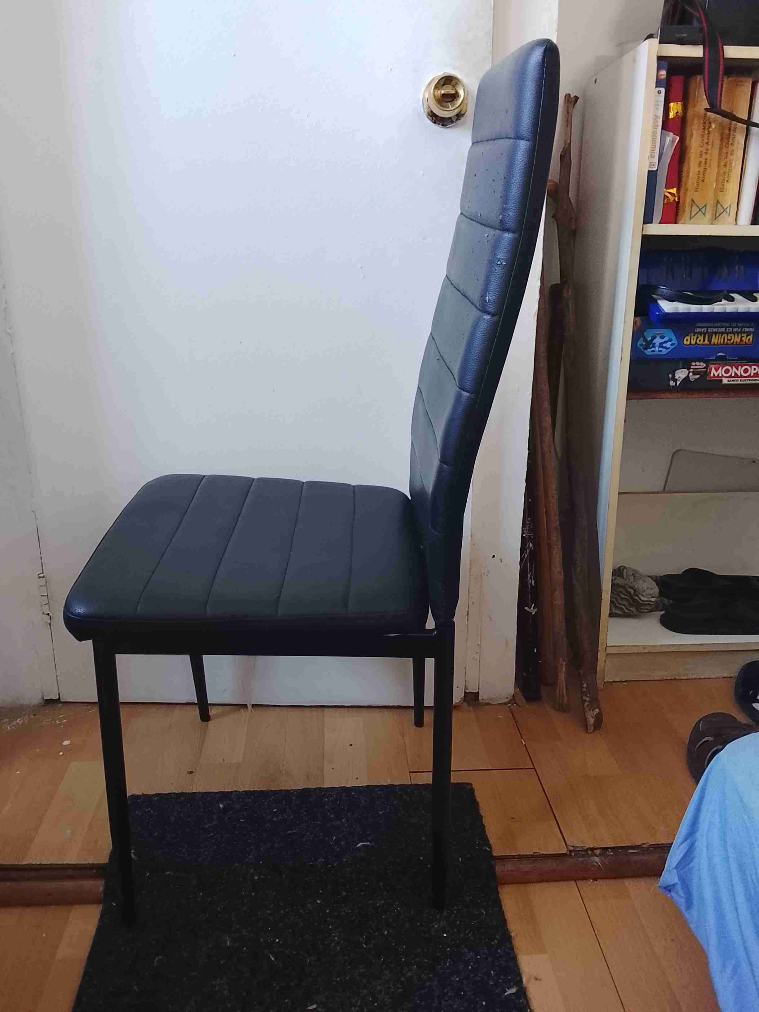 4 Sillas de comedor negras - miniatura 2