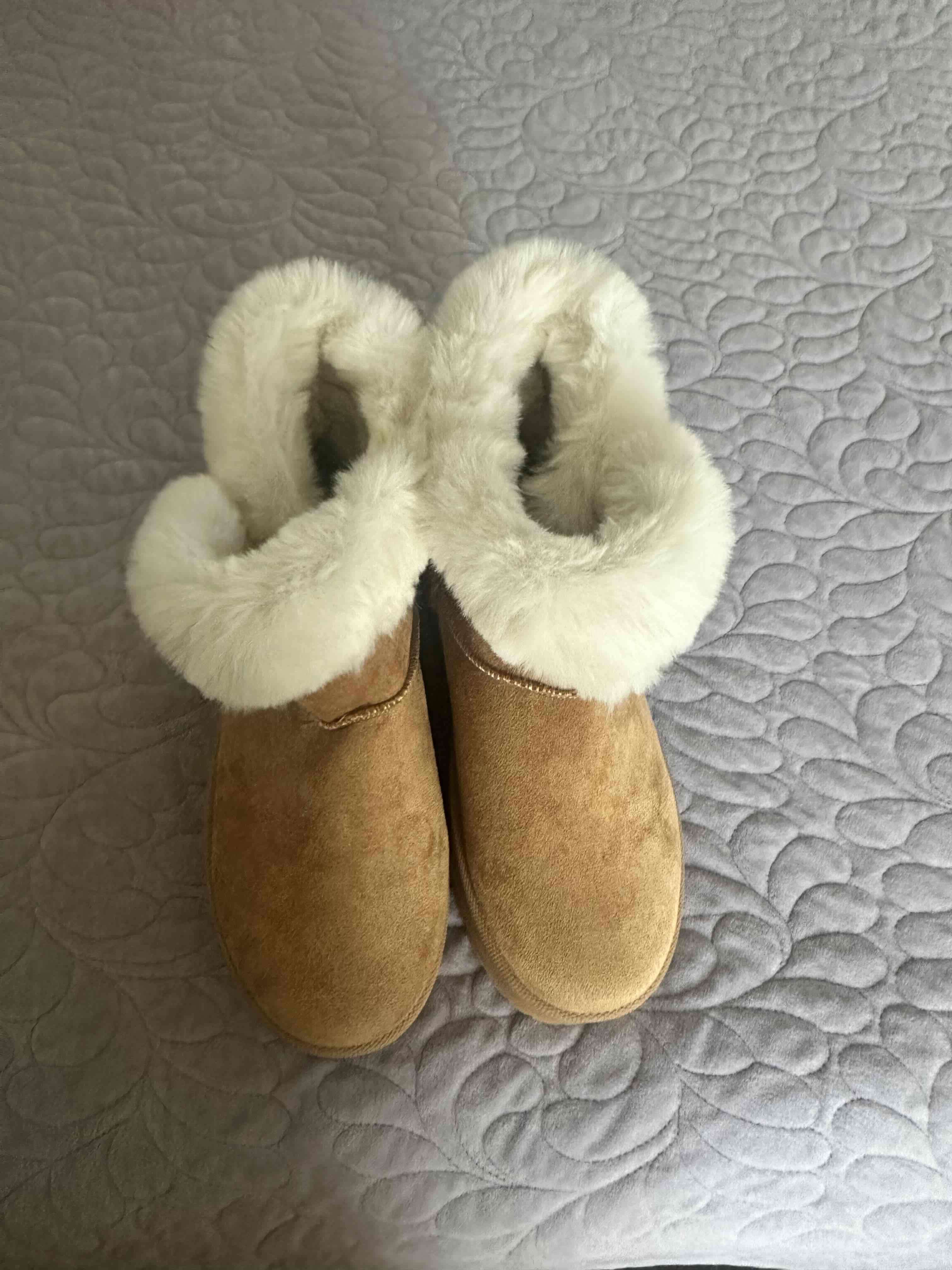 Botas acogedoras con forro de piel - miniatura 2