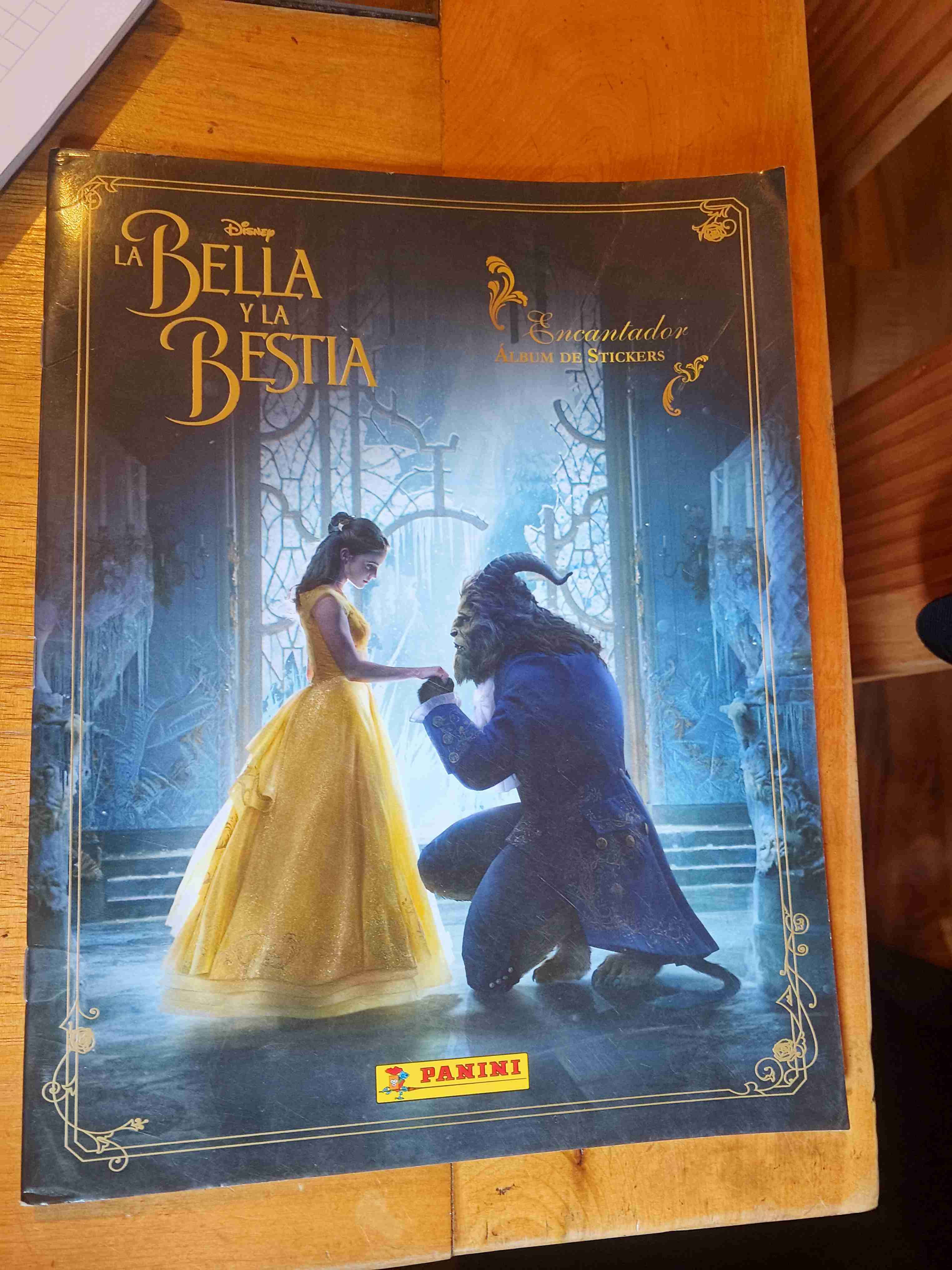 Álbum de stickers La Bella y la Bestia