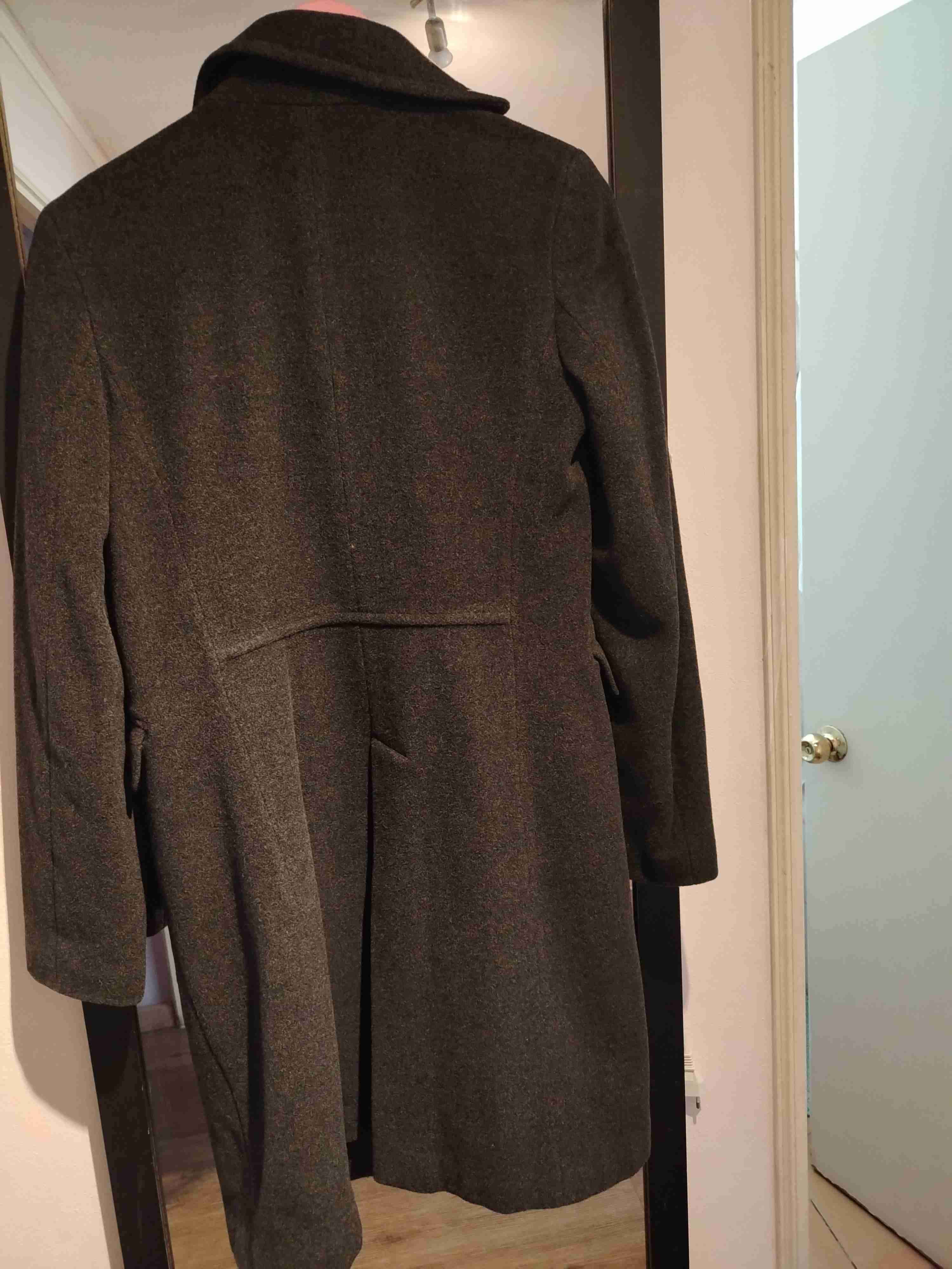 Abrigo gris oscuro elegante - miniatura 4