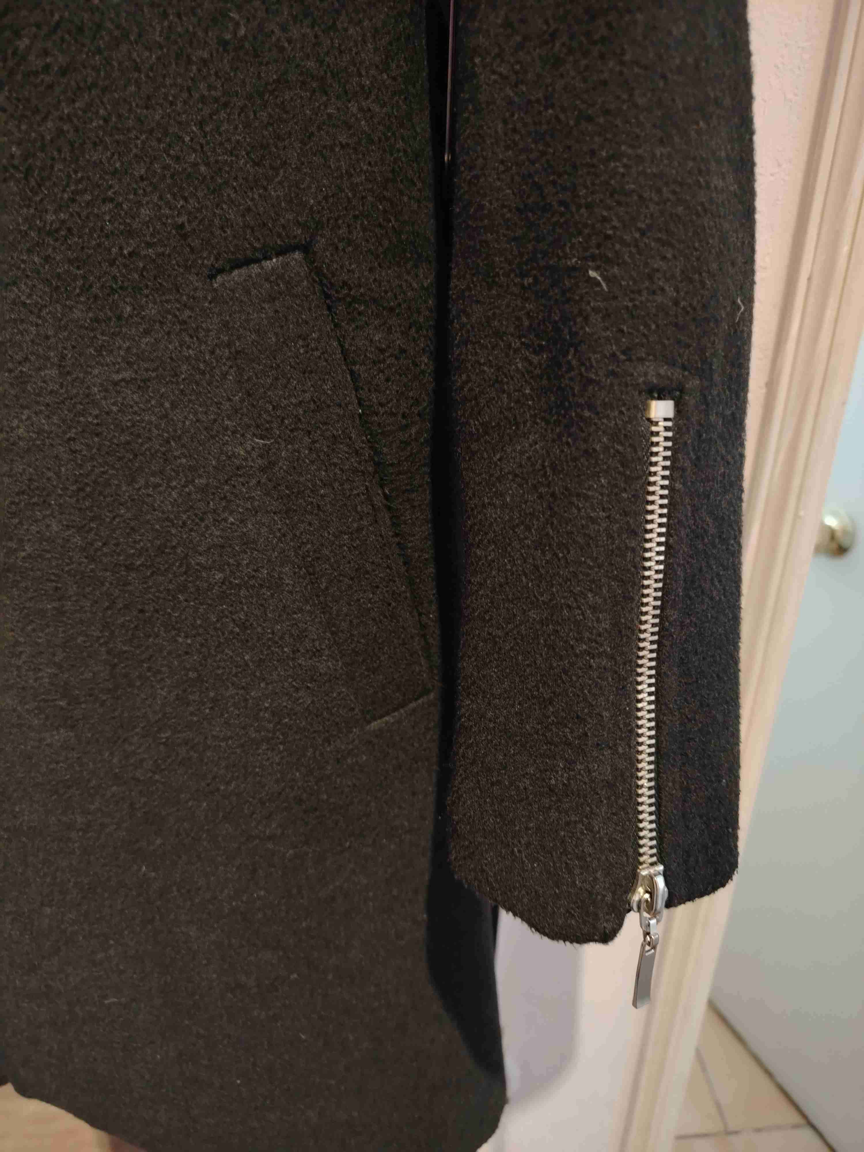 Abrigo negro con cierre XS - miniatura 3