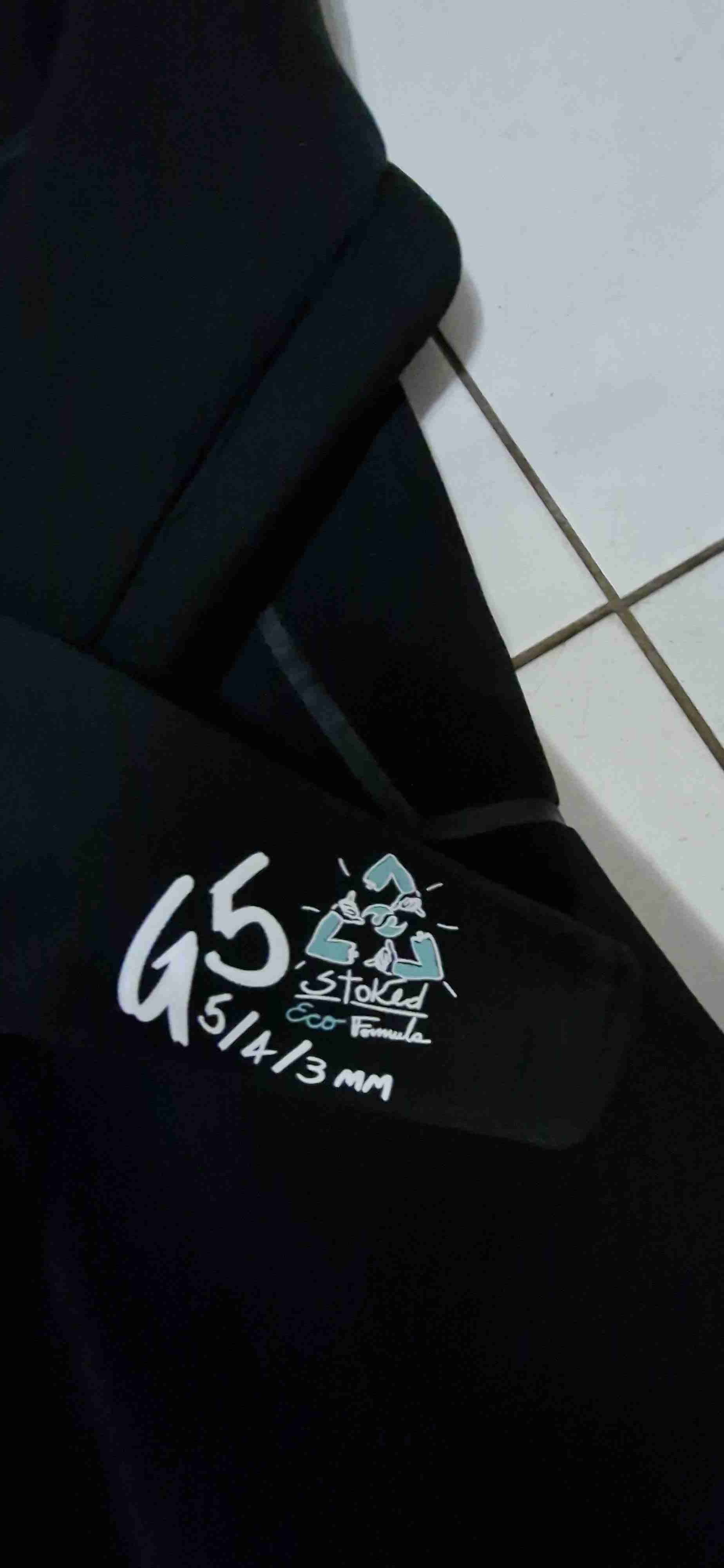 Traje de neopreno corto negro - miniatura 5