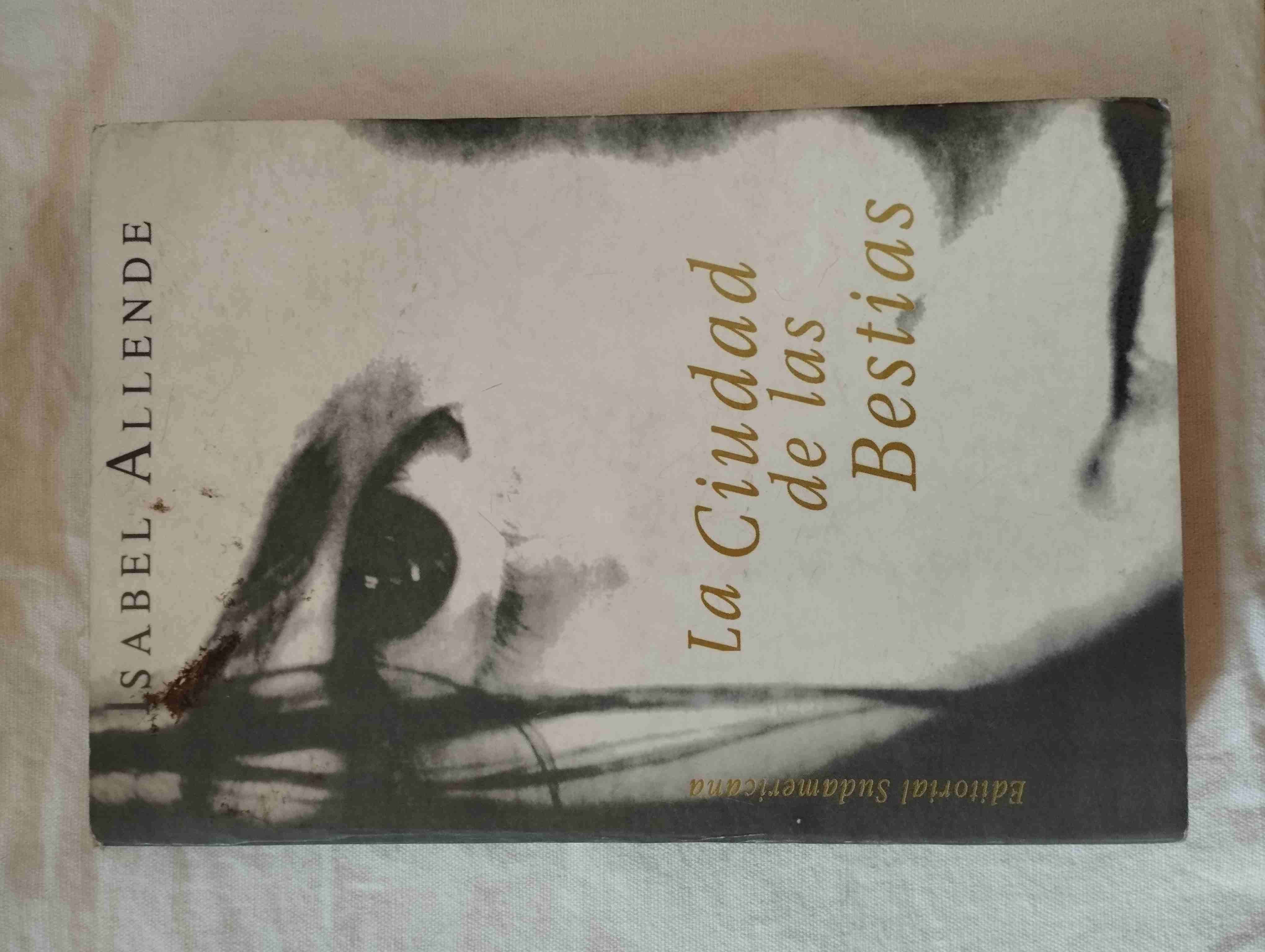 Libro "La Ciudad de las Bestias" - miniatura 1