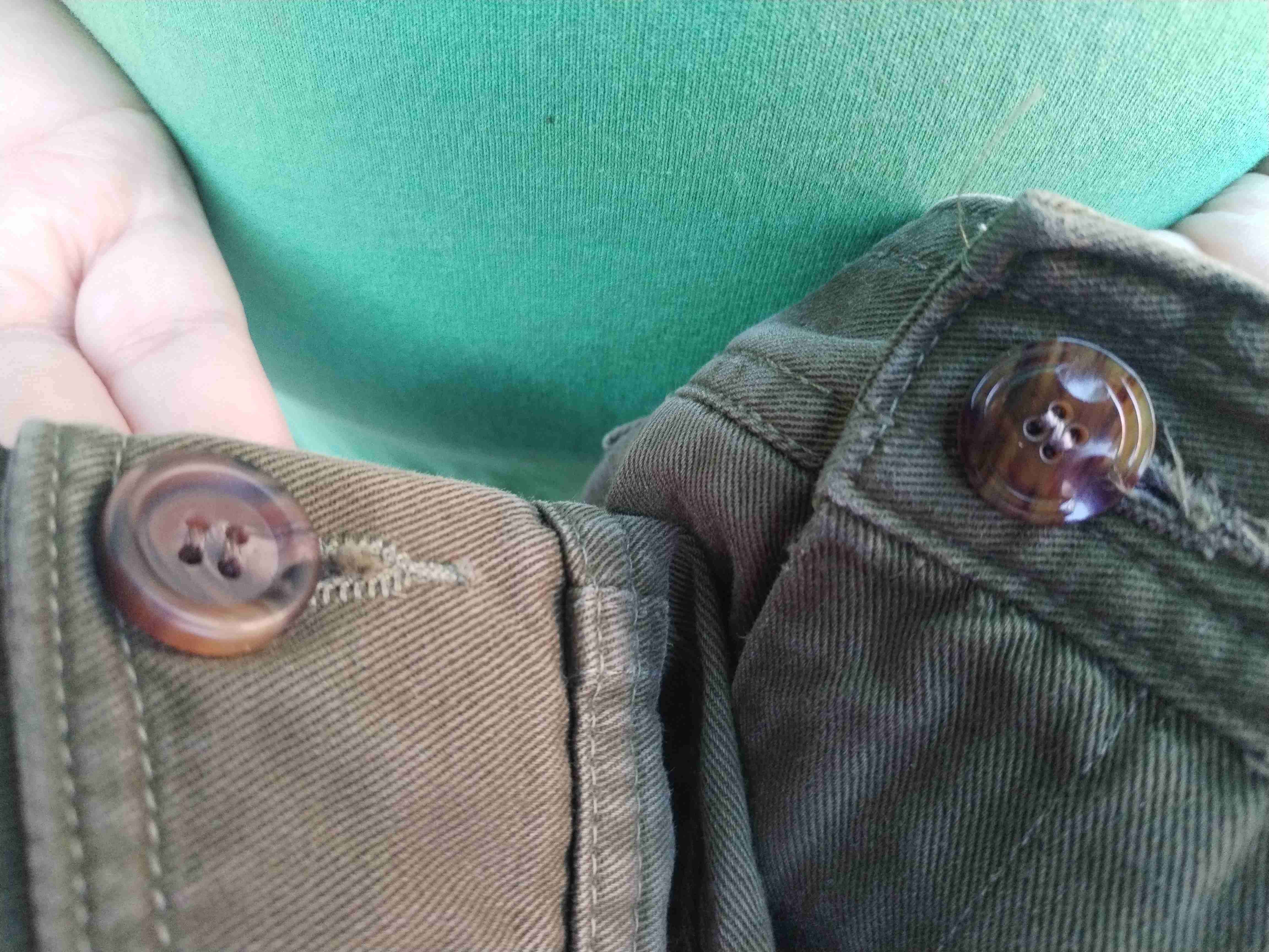 Pantalones cargo verdes - miniatura 4