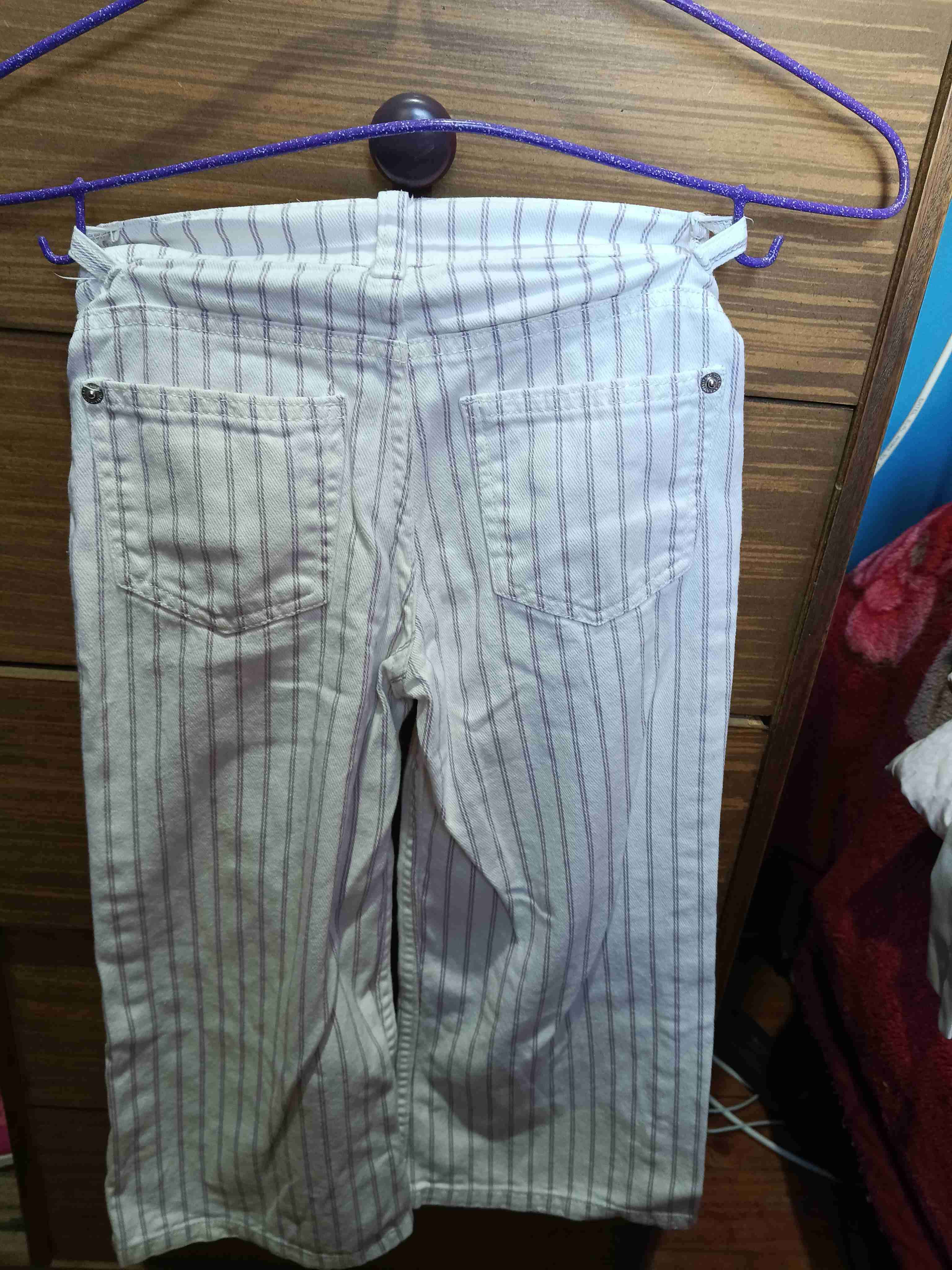 Pantalón blanco a rayas - miniatura 2