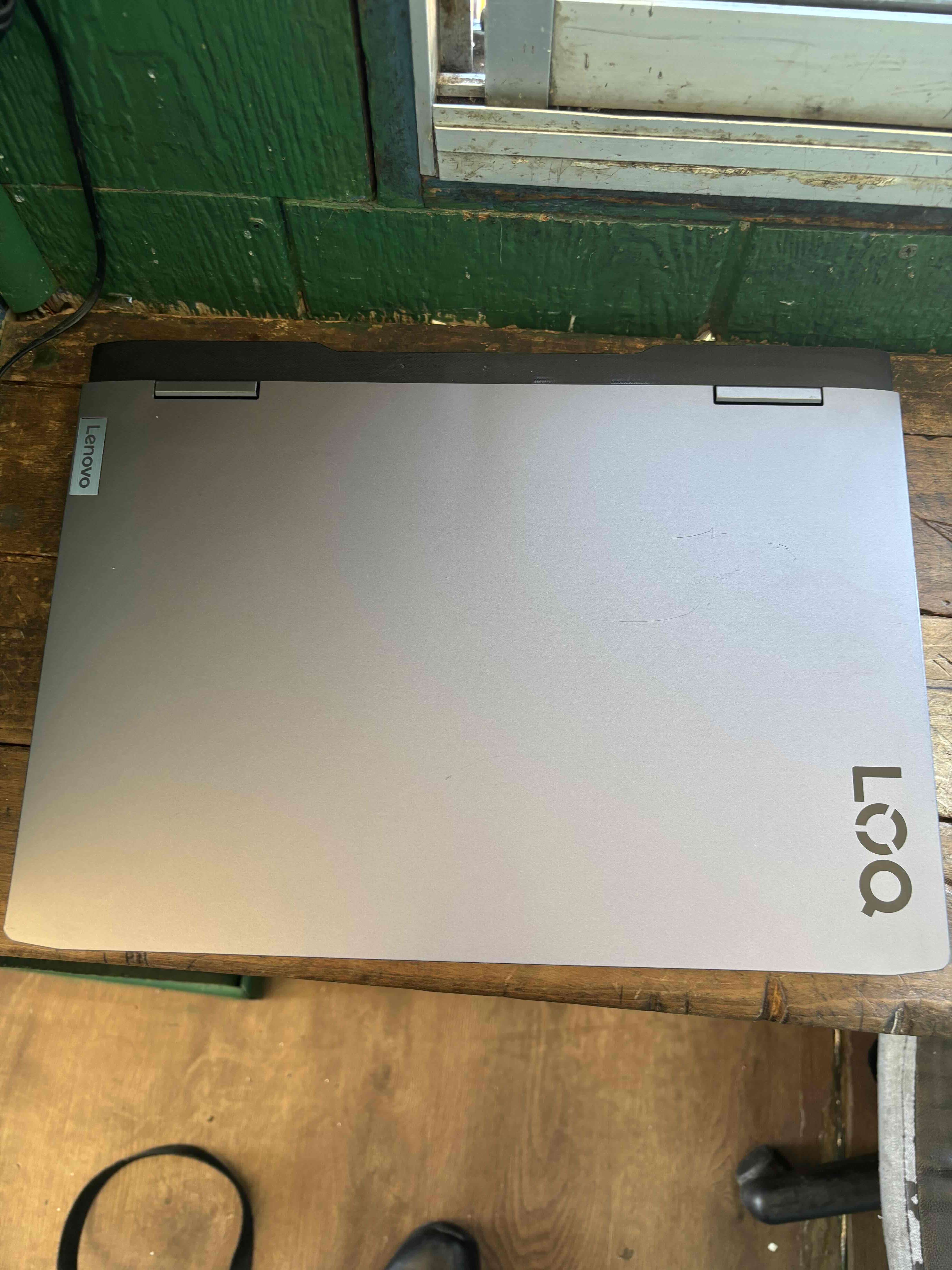 Laptop Lenovo Intel Core i7 RTX 4060 - miniatura 4