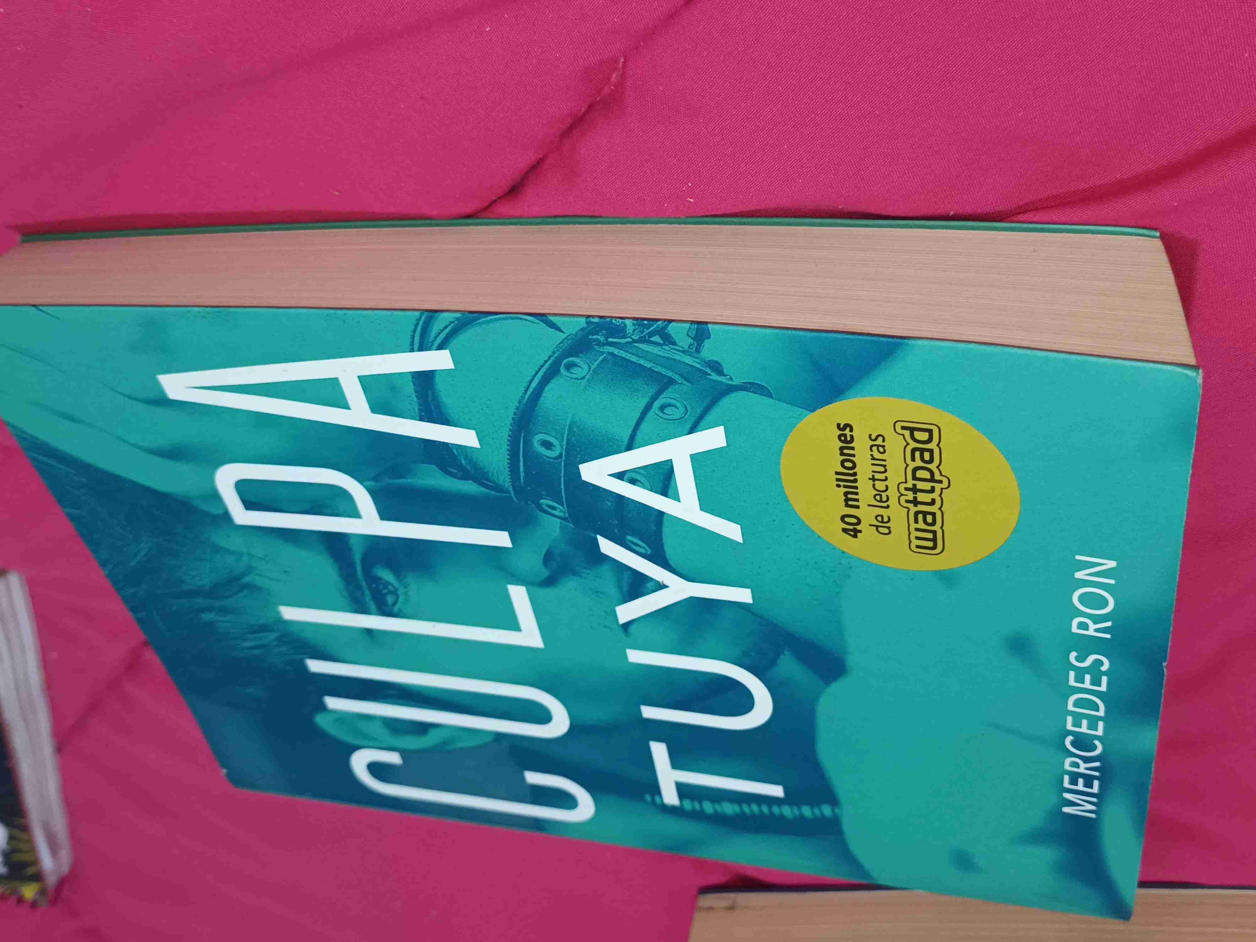 Libro Culpa Tuya de Mercedes Ron - miniatura 3