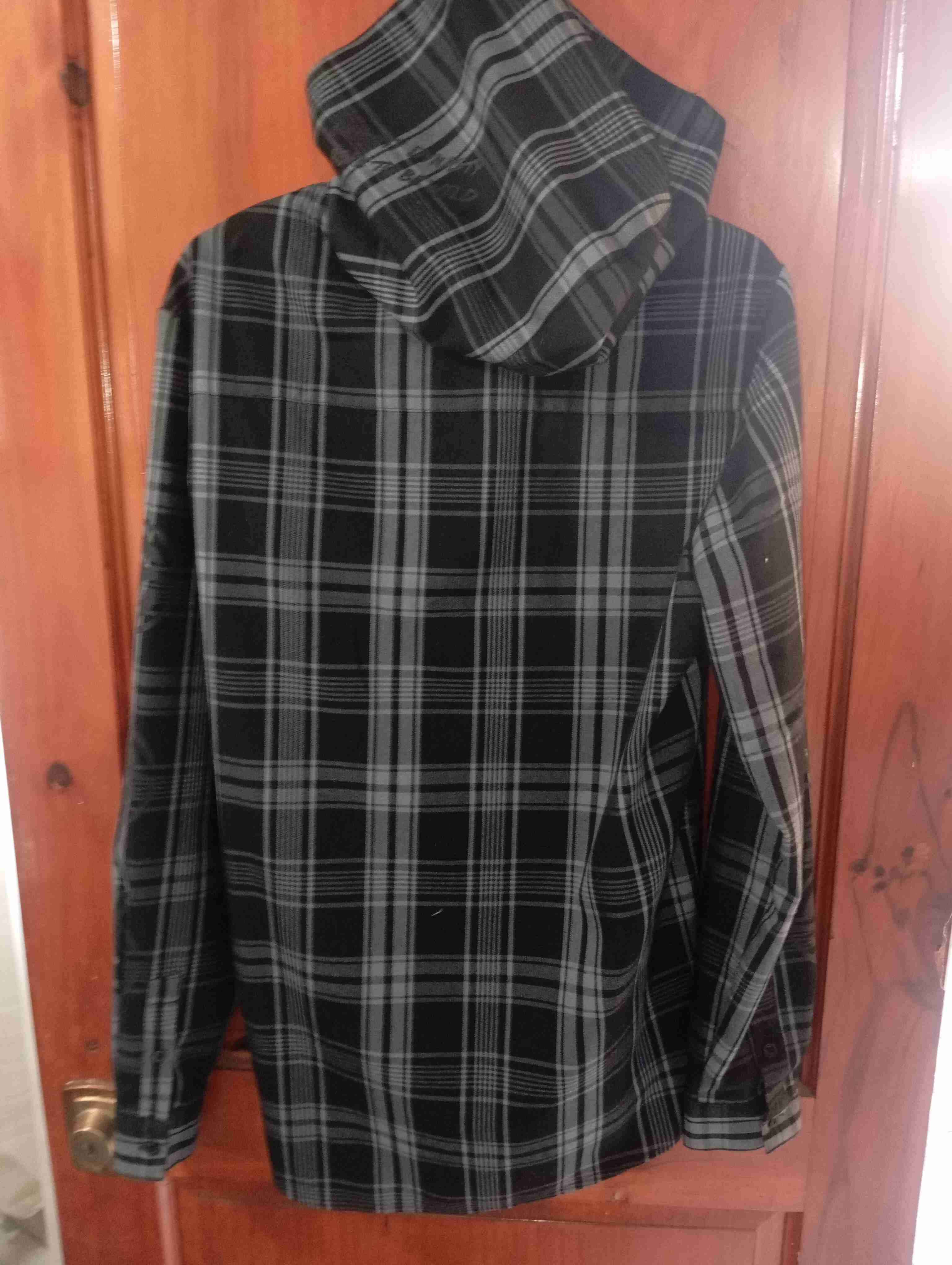 Camisa de franela a cuadros marca gravity - miniatura 2