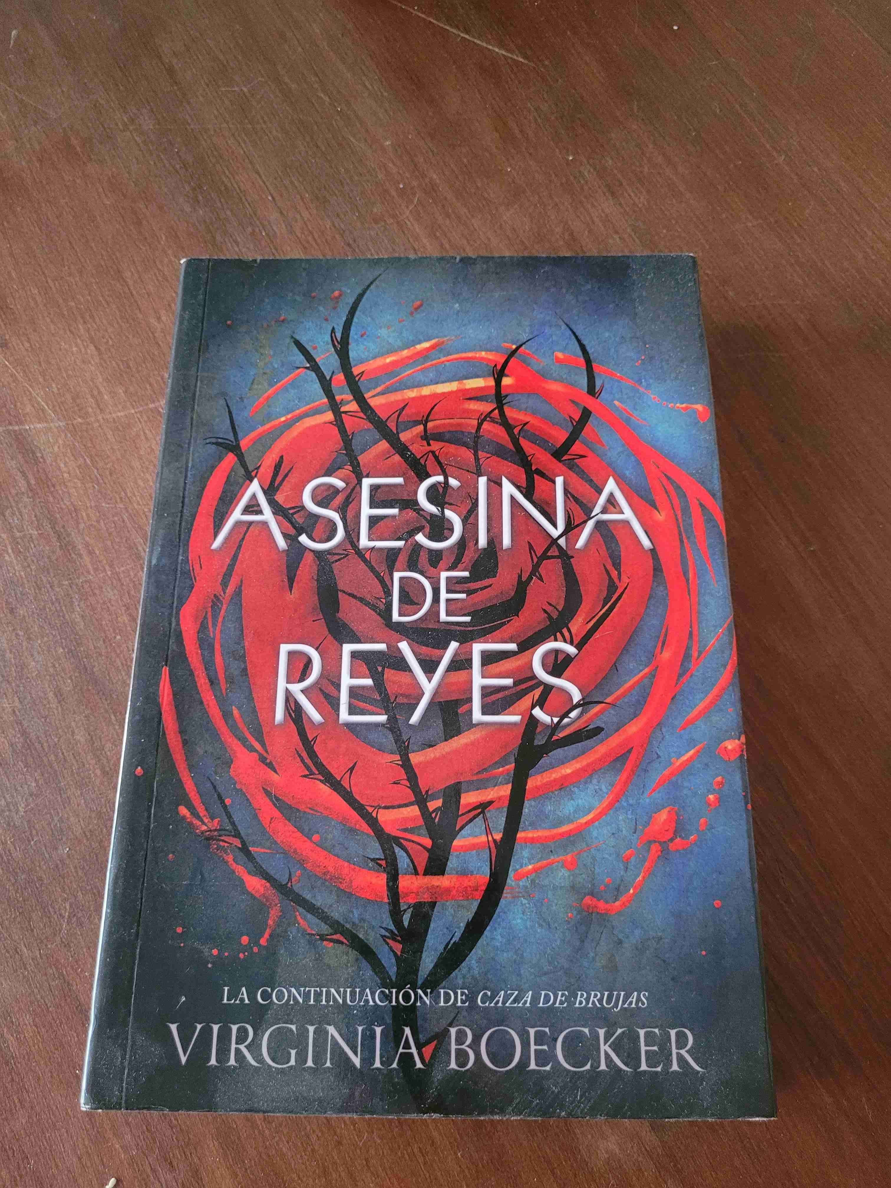 Libro Asesina de Reyes - miniatura 1