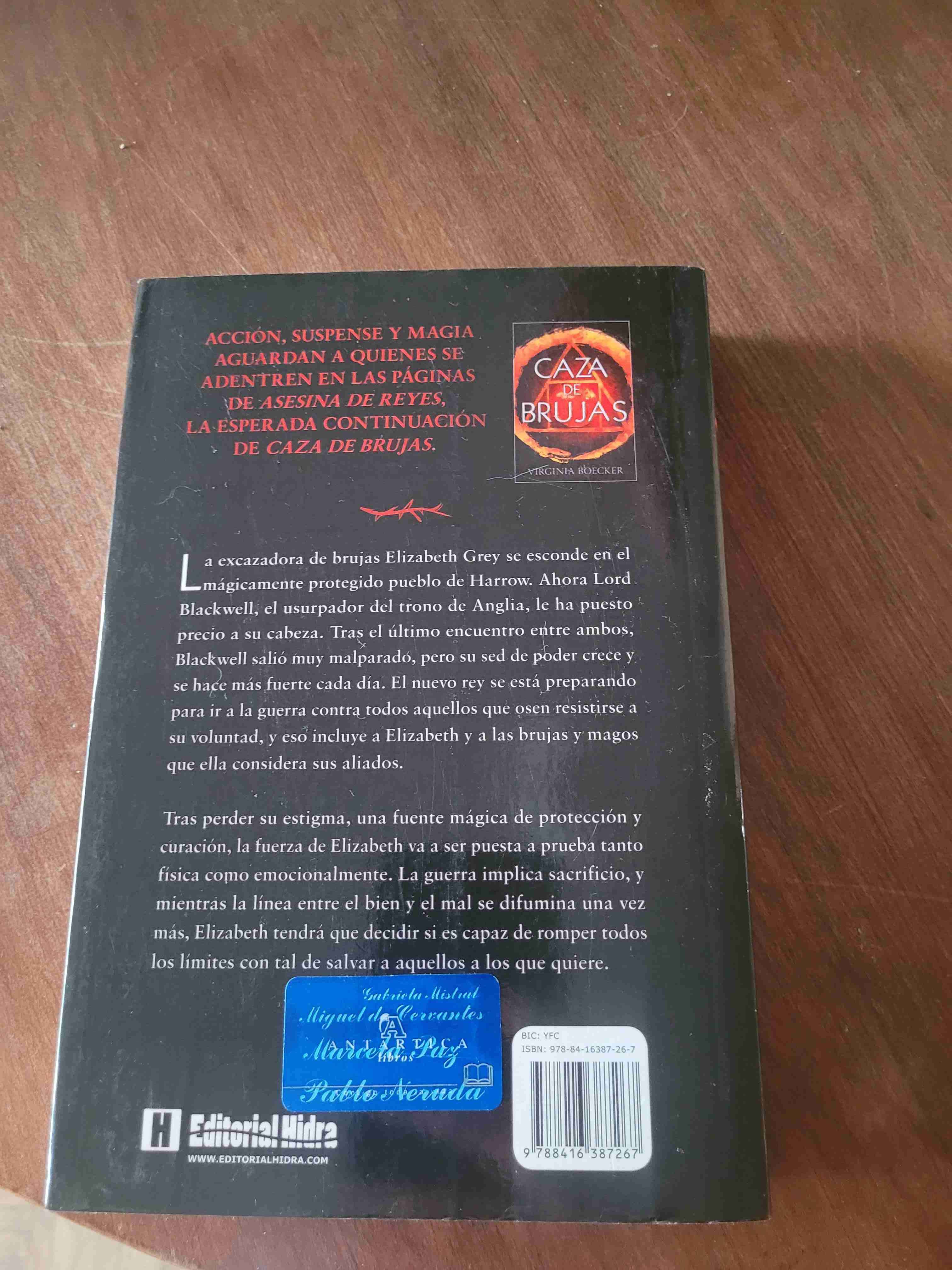 Libro Asesina de Reyes - miniatura 2