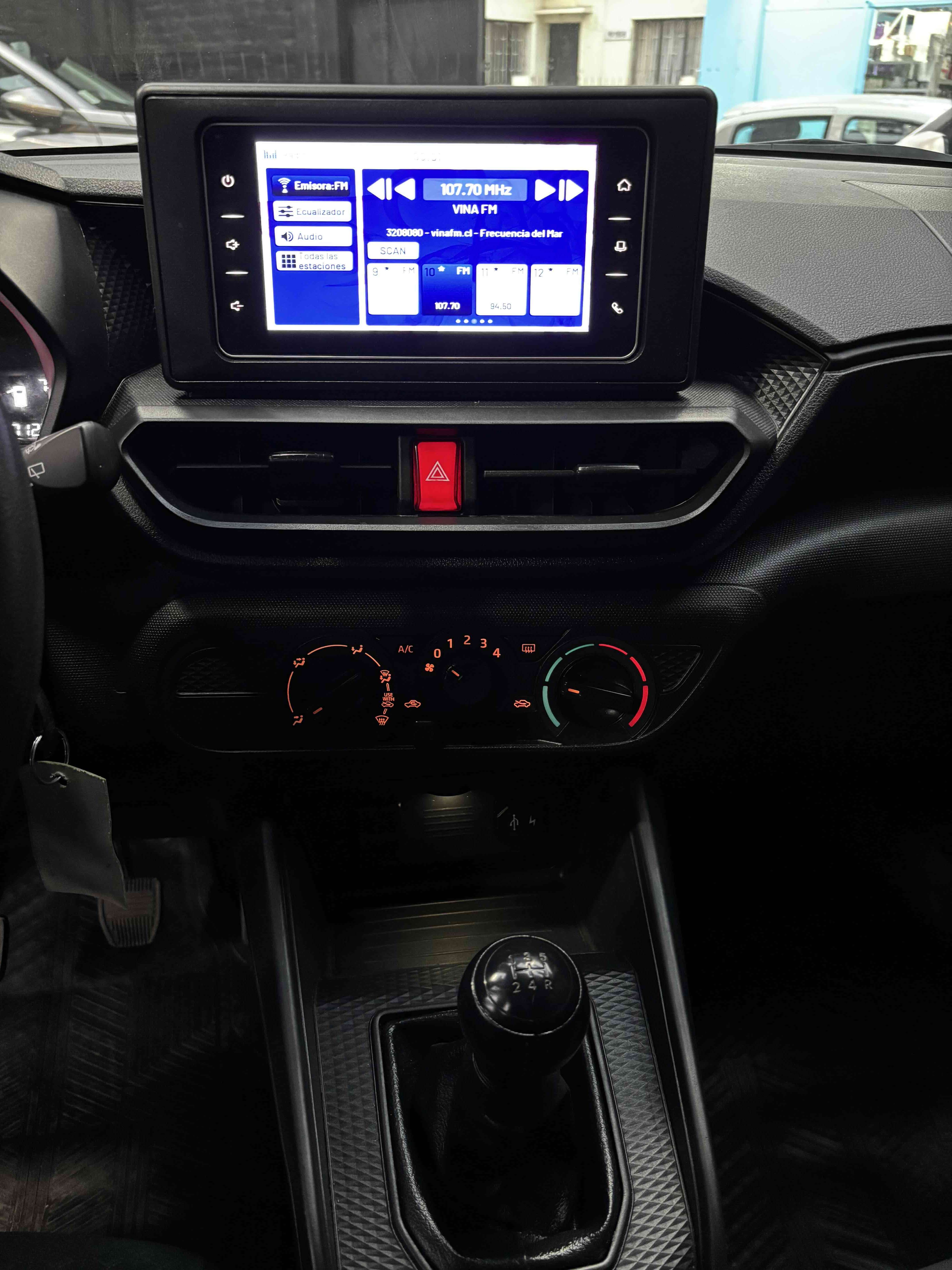 Toyota Raize 1.2 2023 gris - miniatura 6