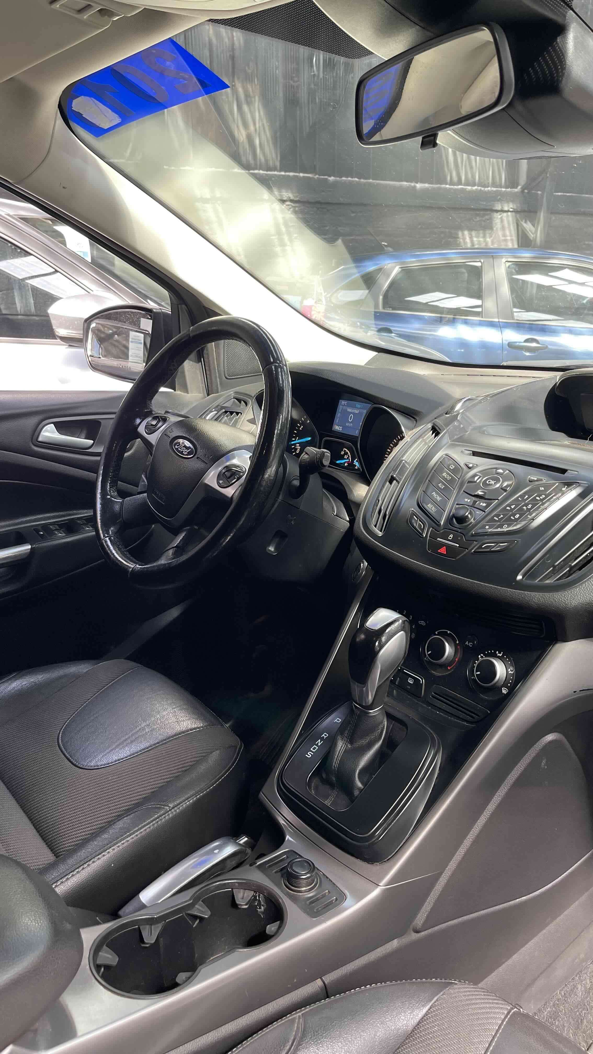 Ford Escape 2016 2.5 gris - miniatura 5