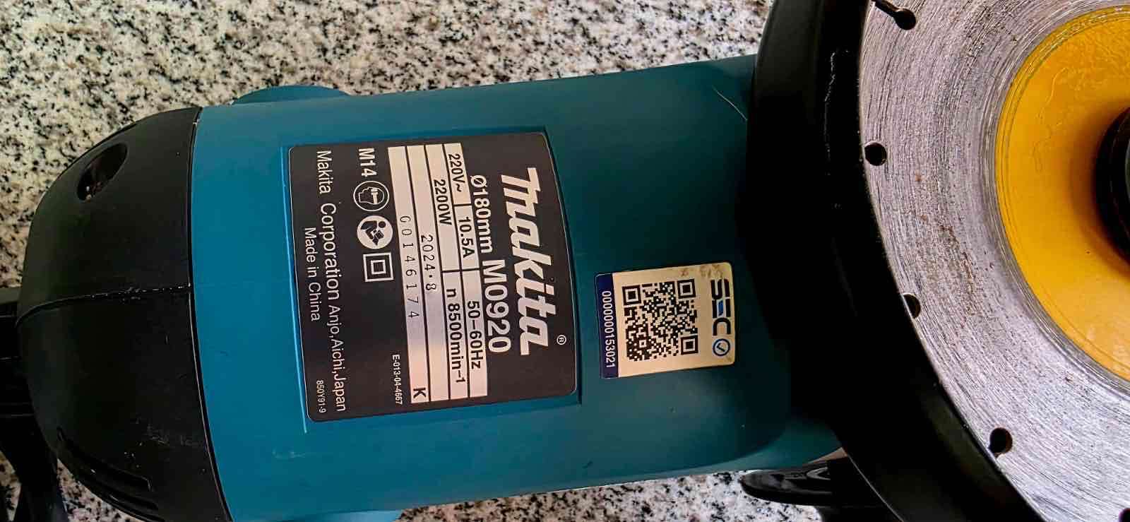 Amoladora Makita 180mm usada - miniatura 4