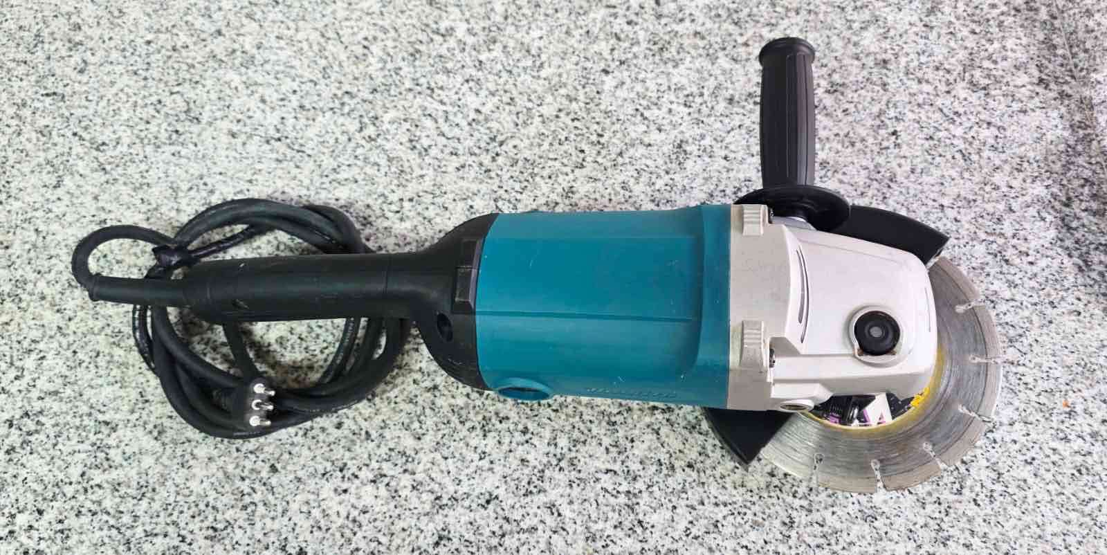 Amoladora Makita 180mm usada - miniatura 6