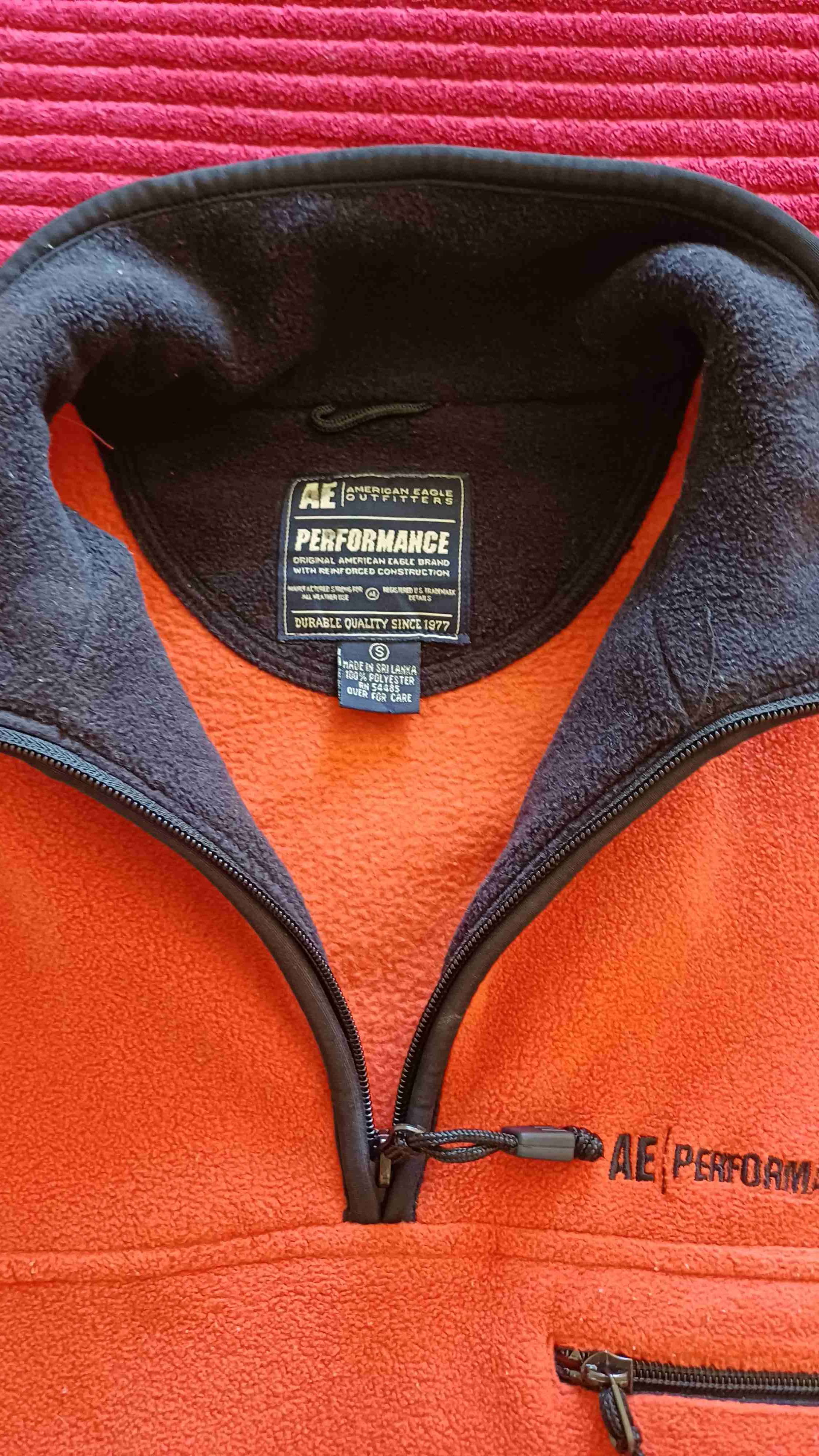 Polar fleece AE naranja y negro - miniatura 2