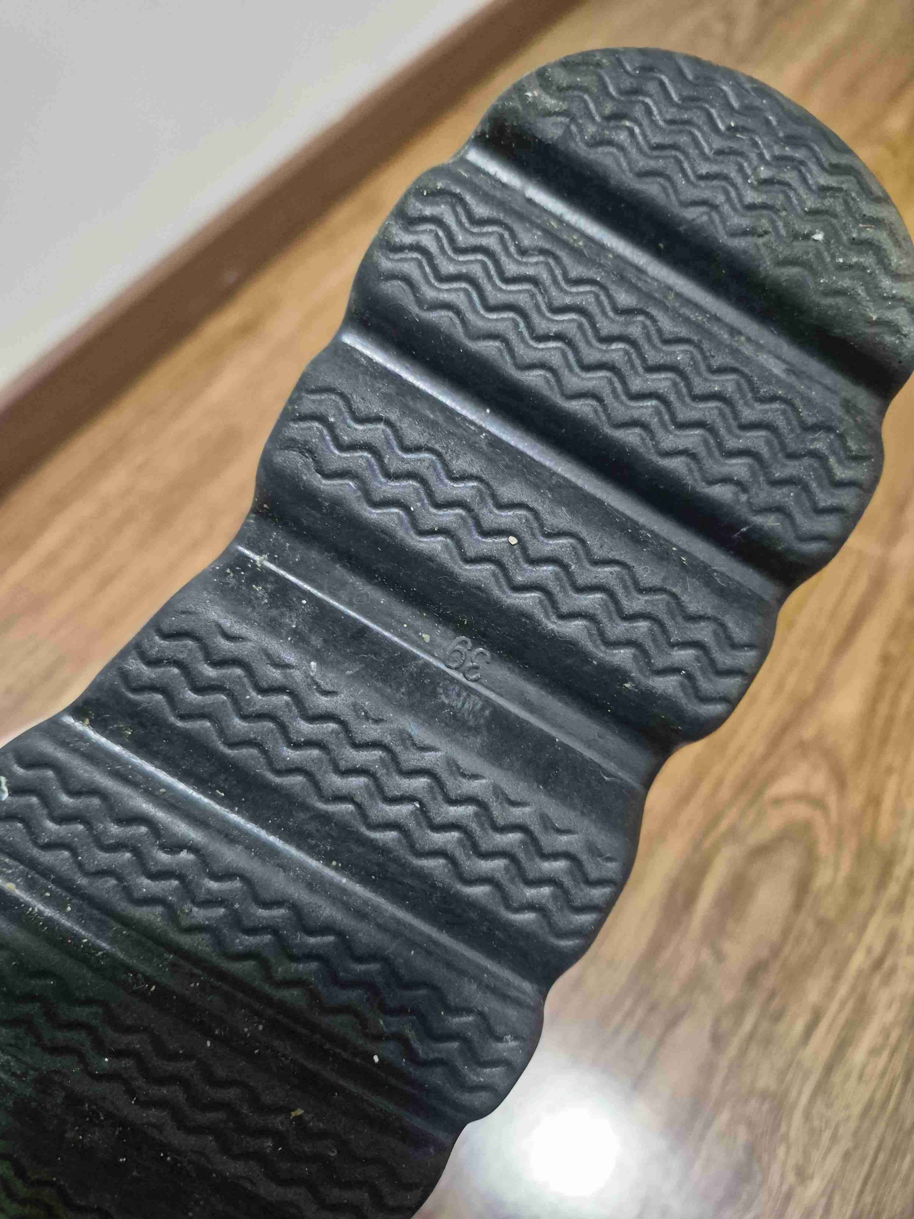 Botas negras con plataforma - miniatura 5