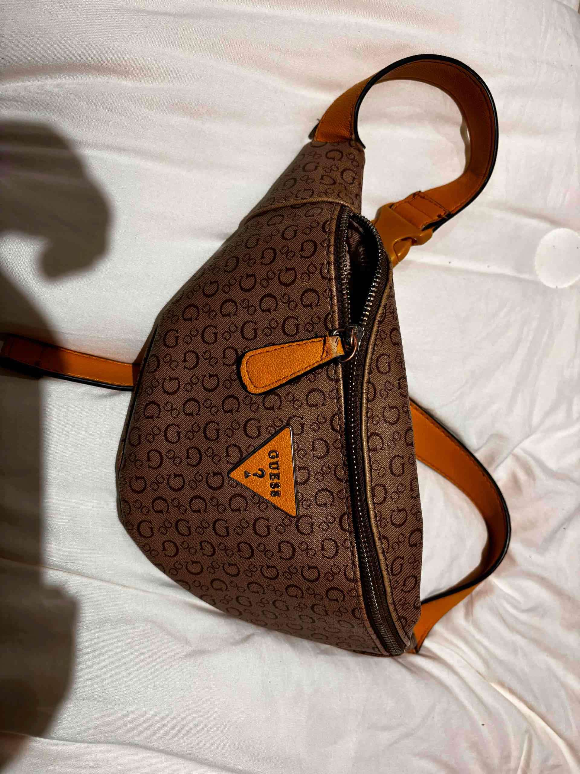 Banano Guess marrón estampado - miniatura 3