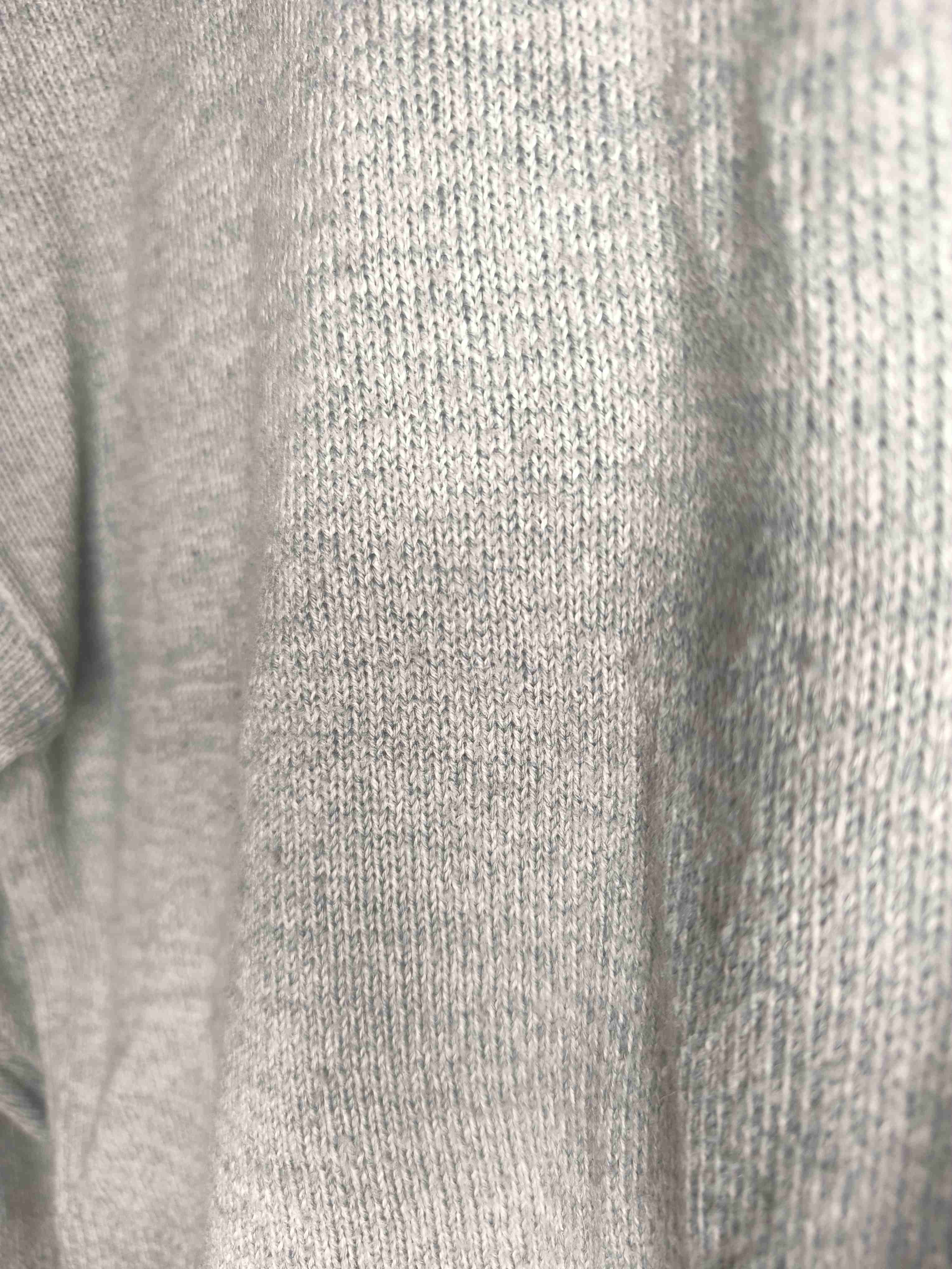 Suéter gris de punto - miniatura 3