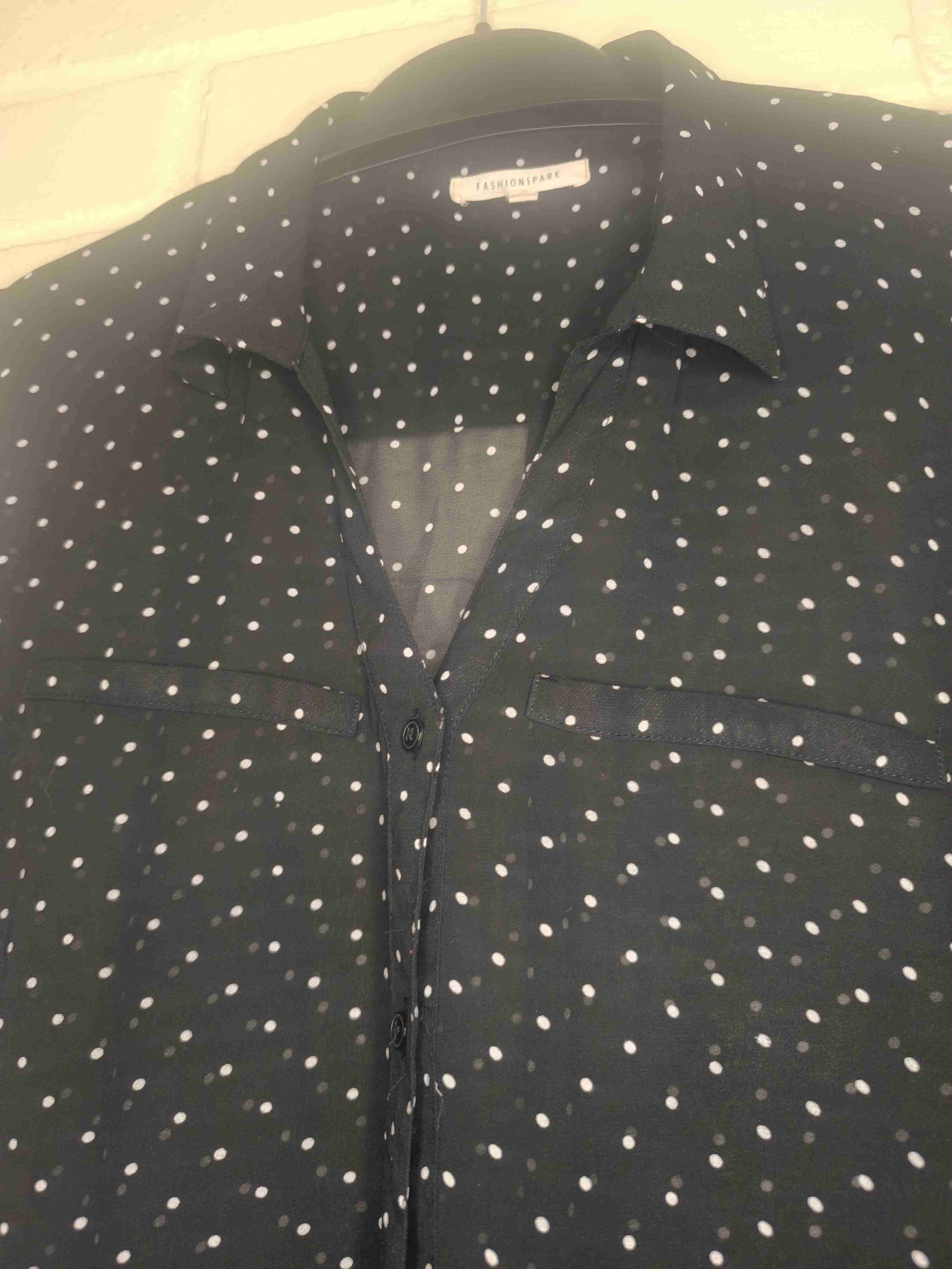 Blusón negro con puntos blamcos - miniatura 4