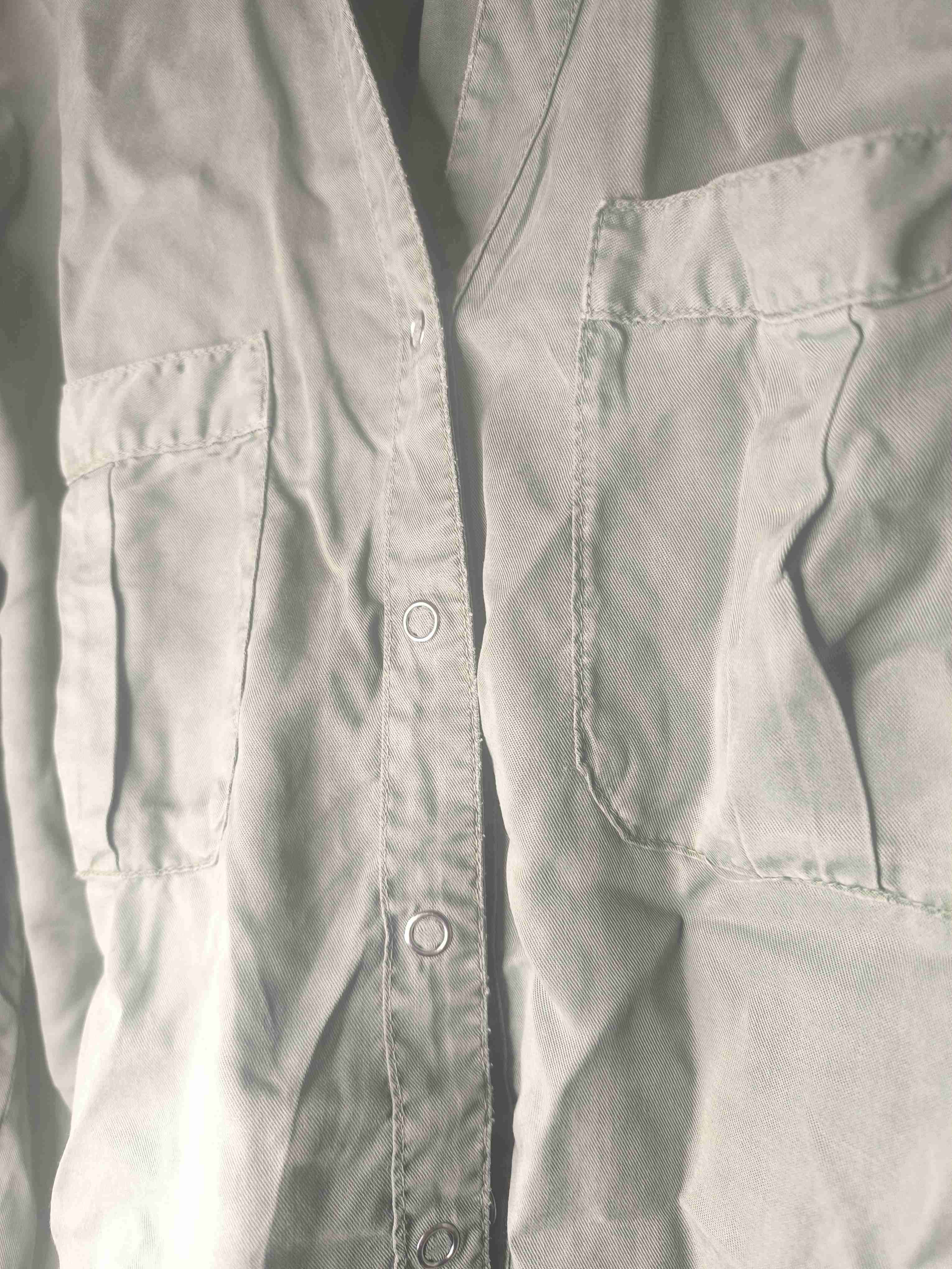 Camisa verde de algodón - miniatura 4