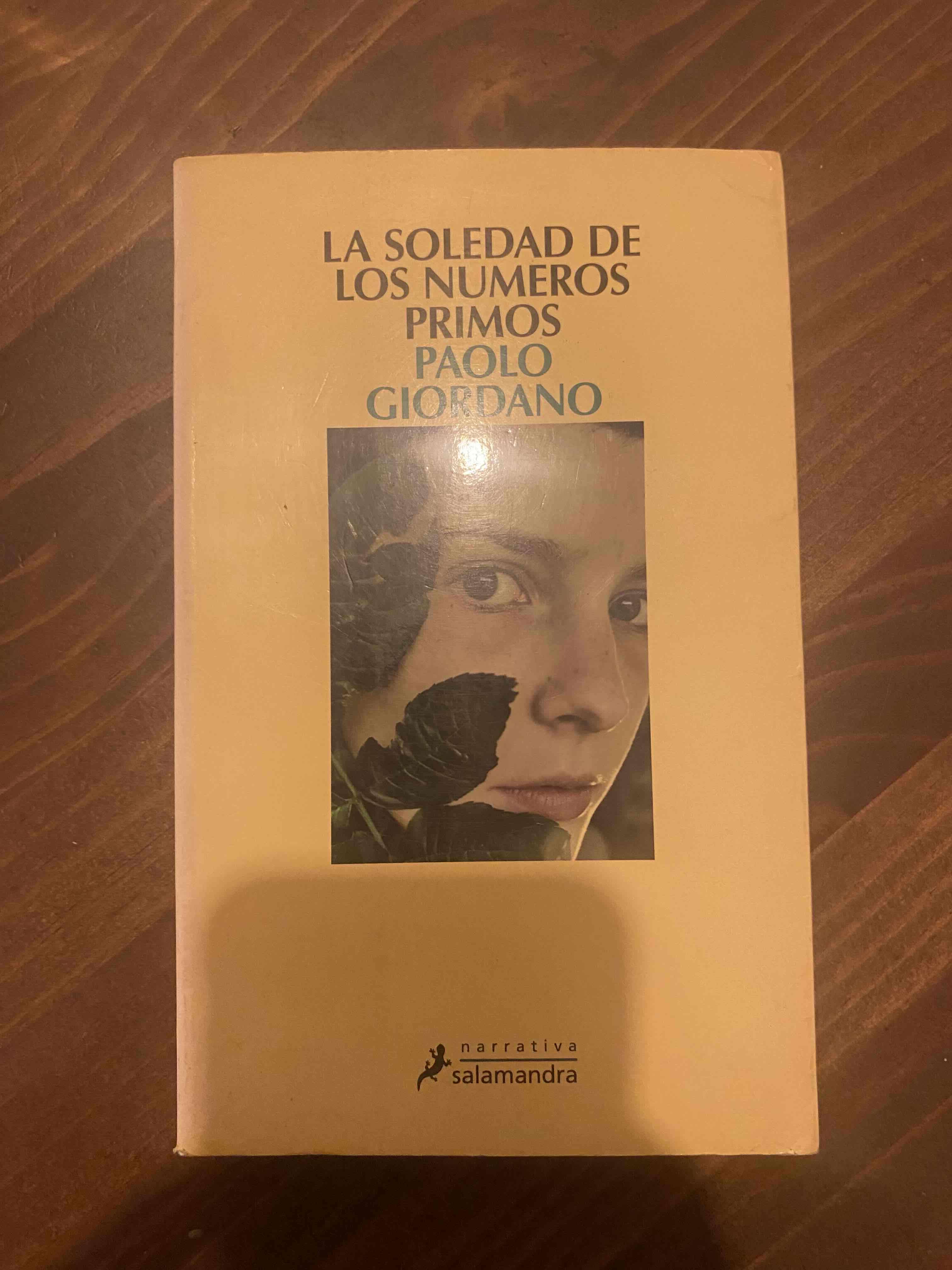 Libro 'La soledad de los números primos' - miniatura 1