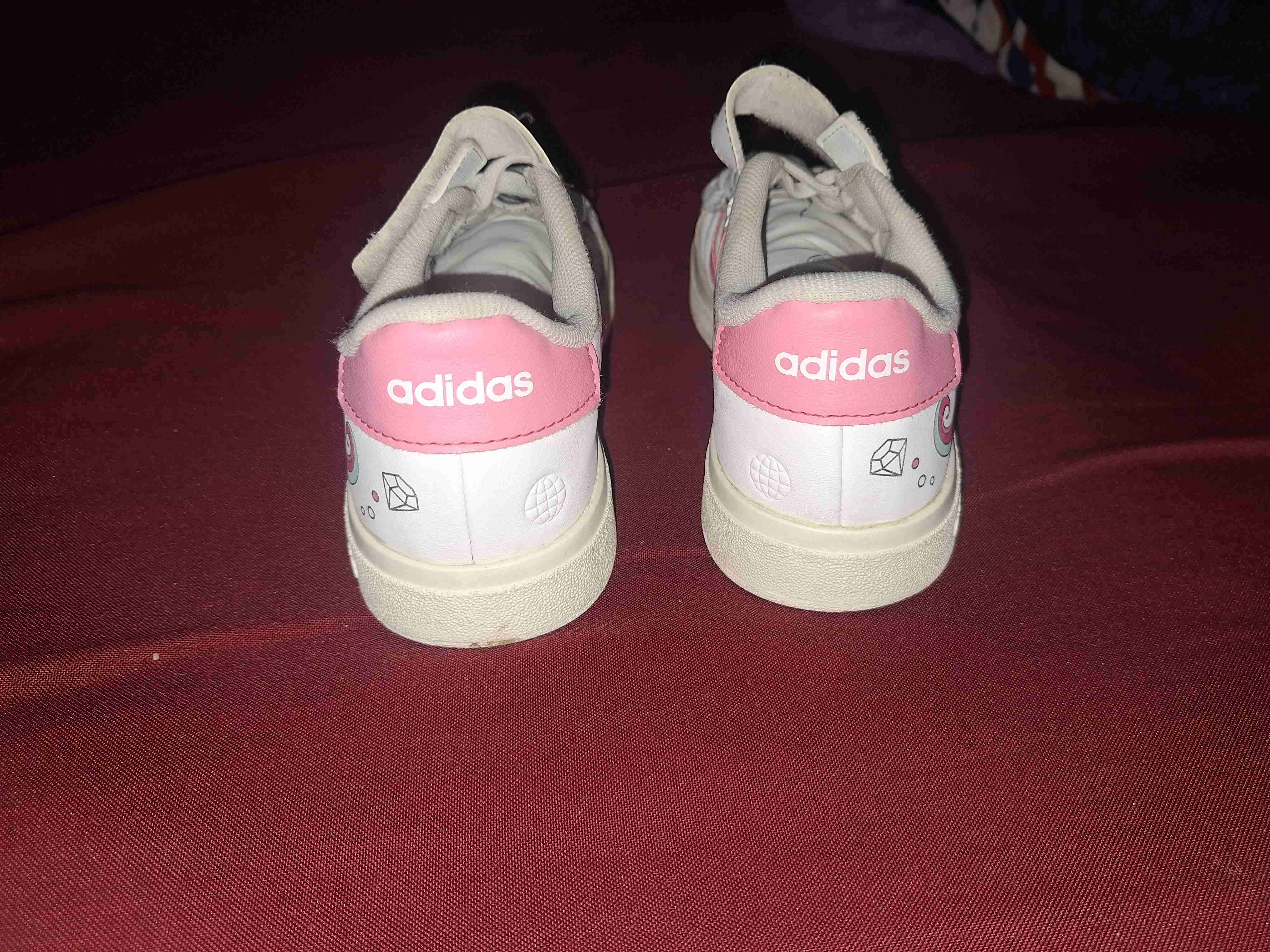 Zapatillas blancas con rosado Adidas talla 33 - miniatura 3