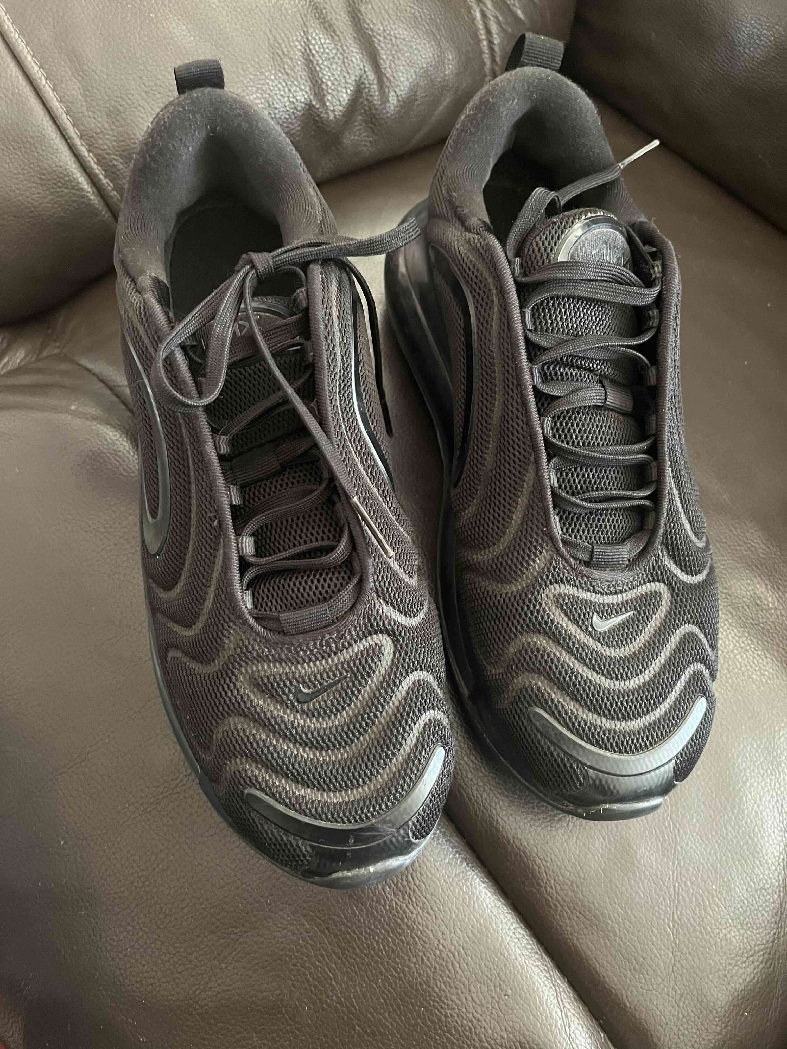 Zapatillas deportivas negras Nike - miniatura 2