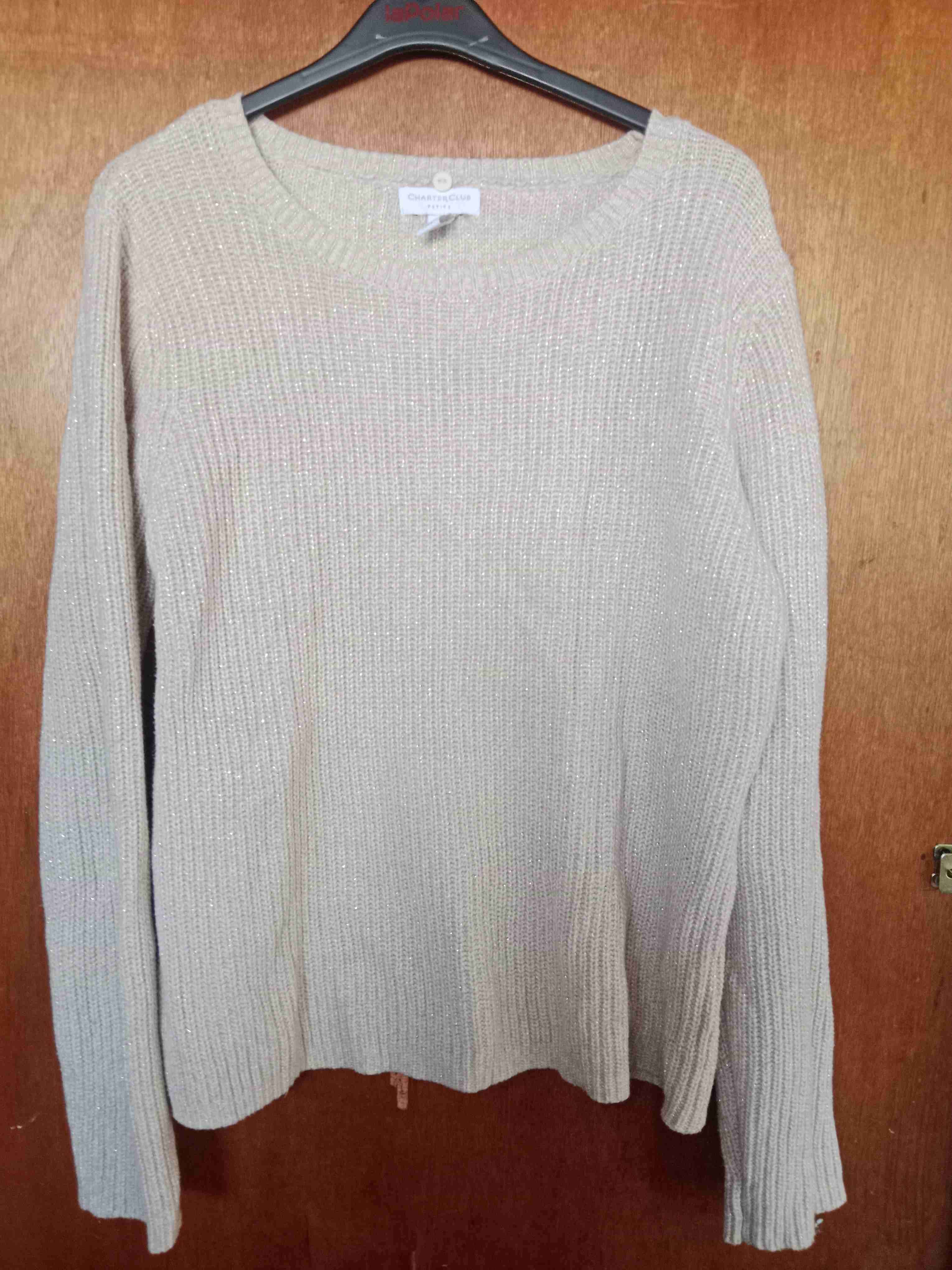 Suéter beige con brillo