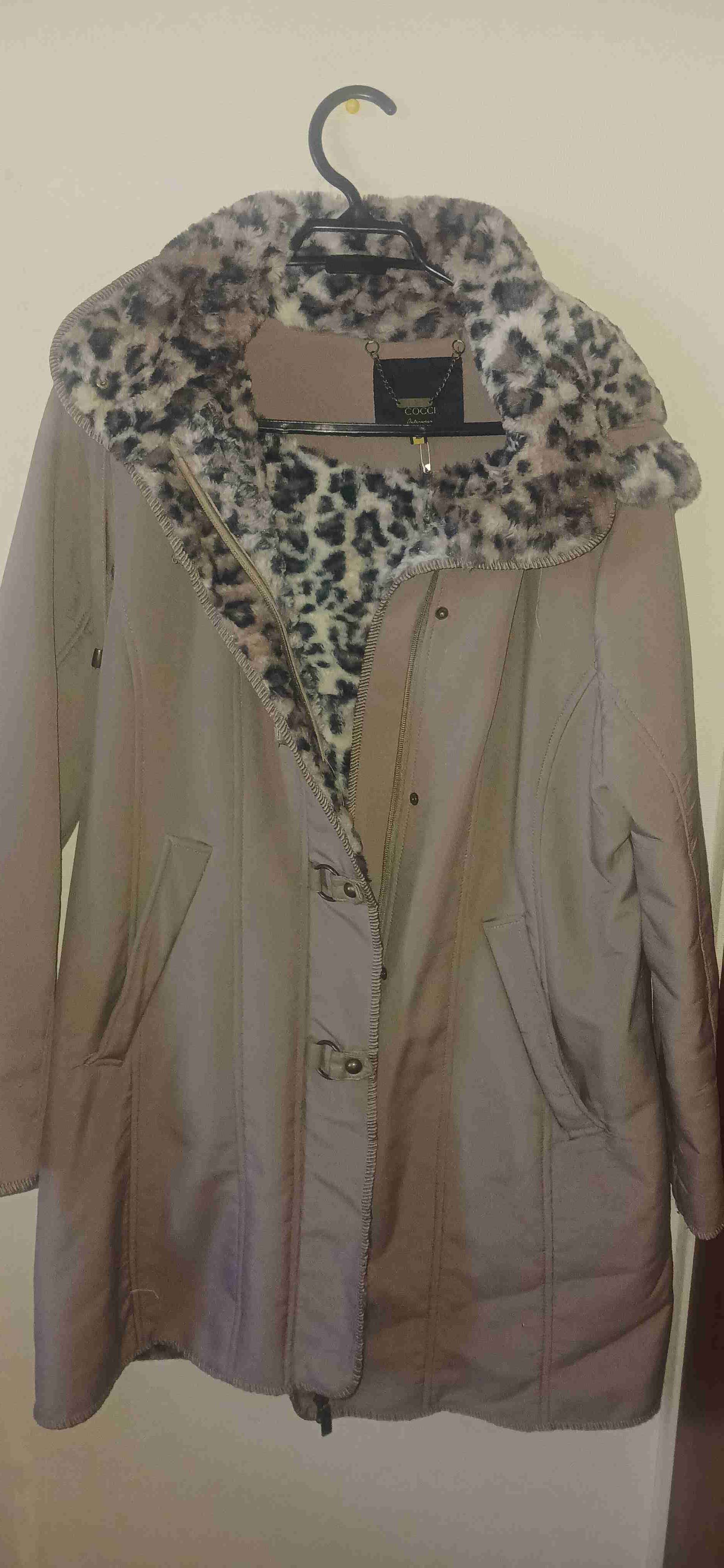 Abrigo beige con forro de leopardo - miniatura 4