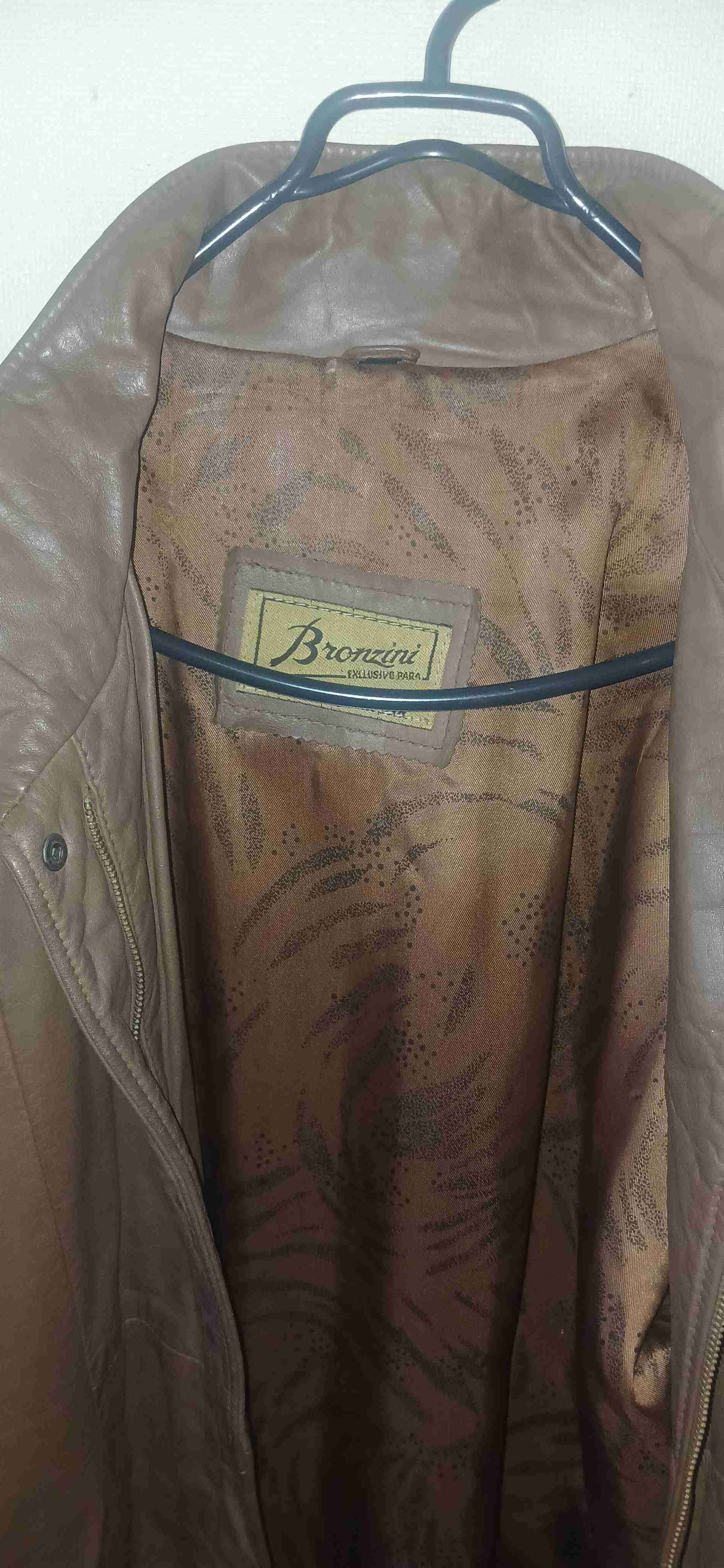 Chaqueta de cuero marrón - miniatura 4