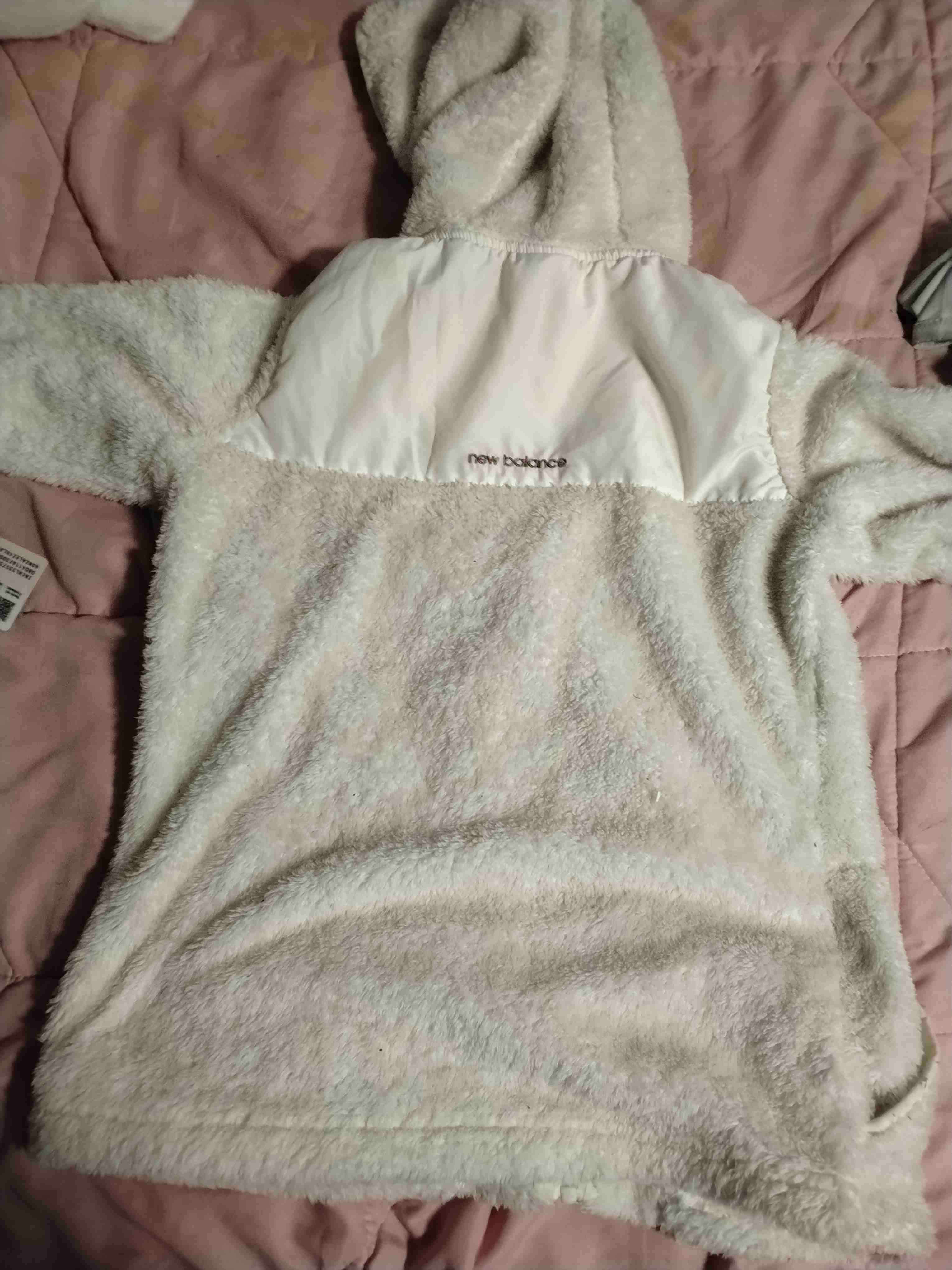 Chaqueta new balance de polar blanca con capucha - miniatura 2