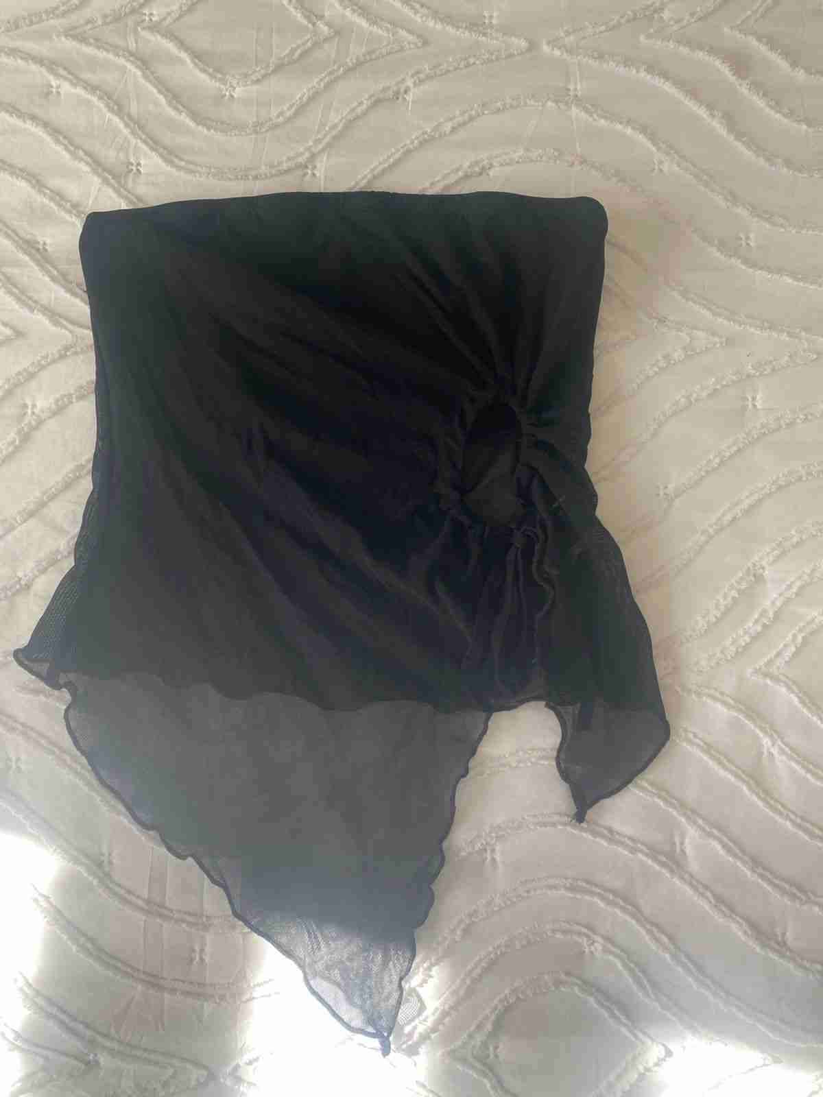 Top strapless negro SHEIN - miniatura 2