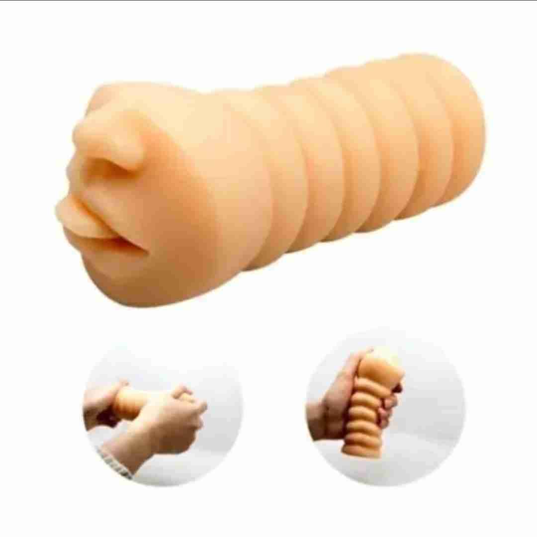 Boquita Miranda masturbador masculino - miniatura 2