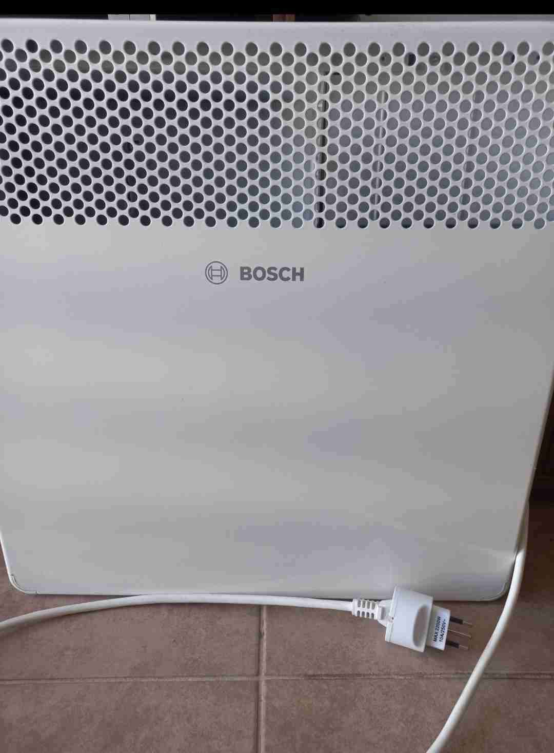 Calefactor Bosch blanco - miniatura 3