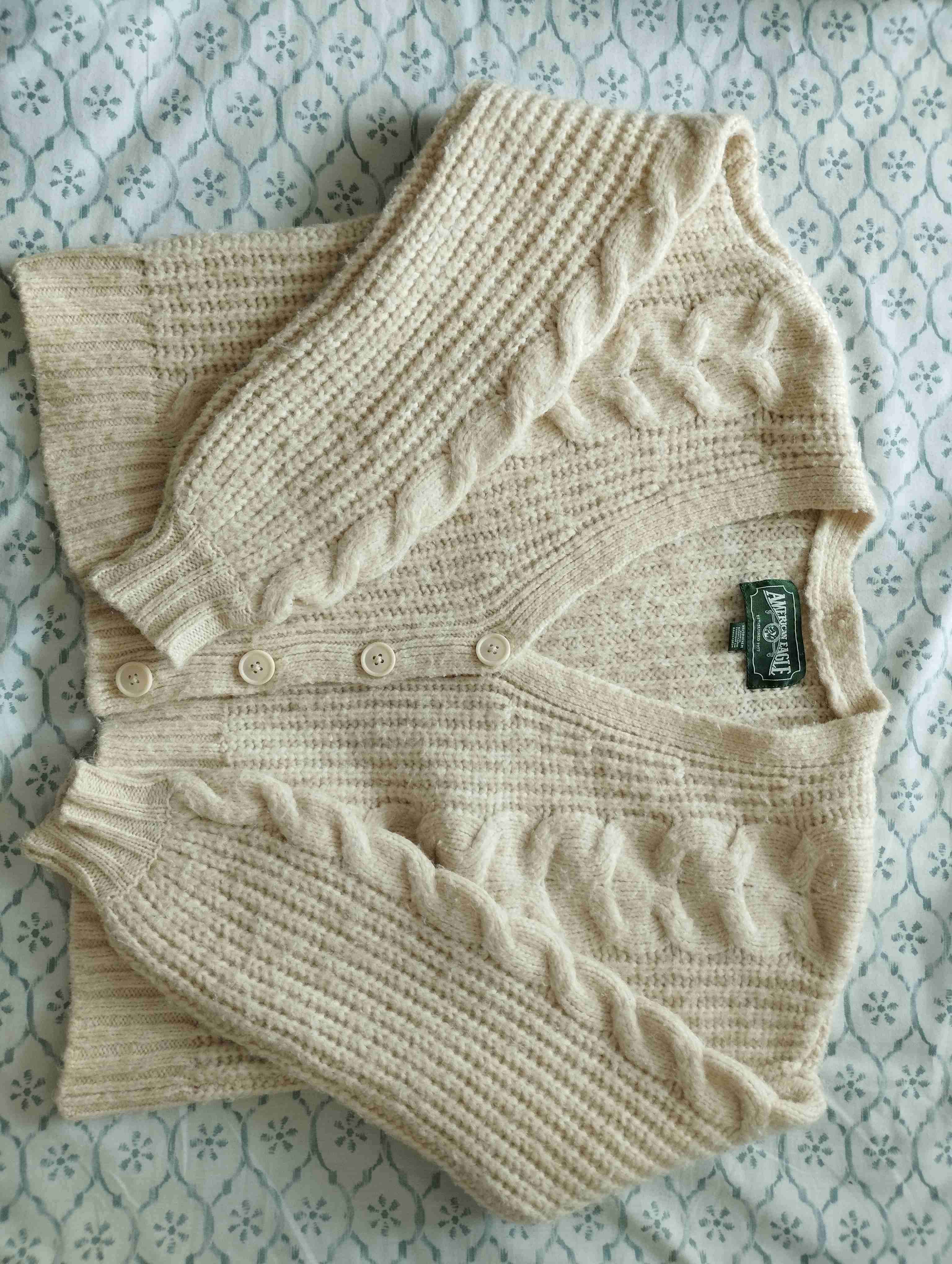 Cardigan de punto beige - miniatura 1