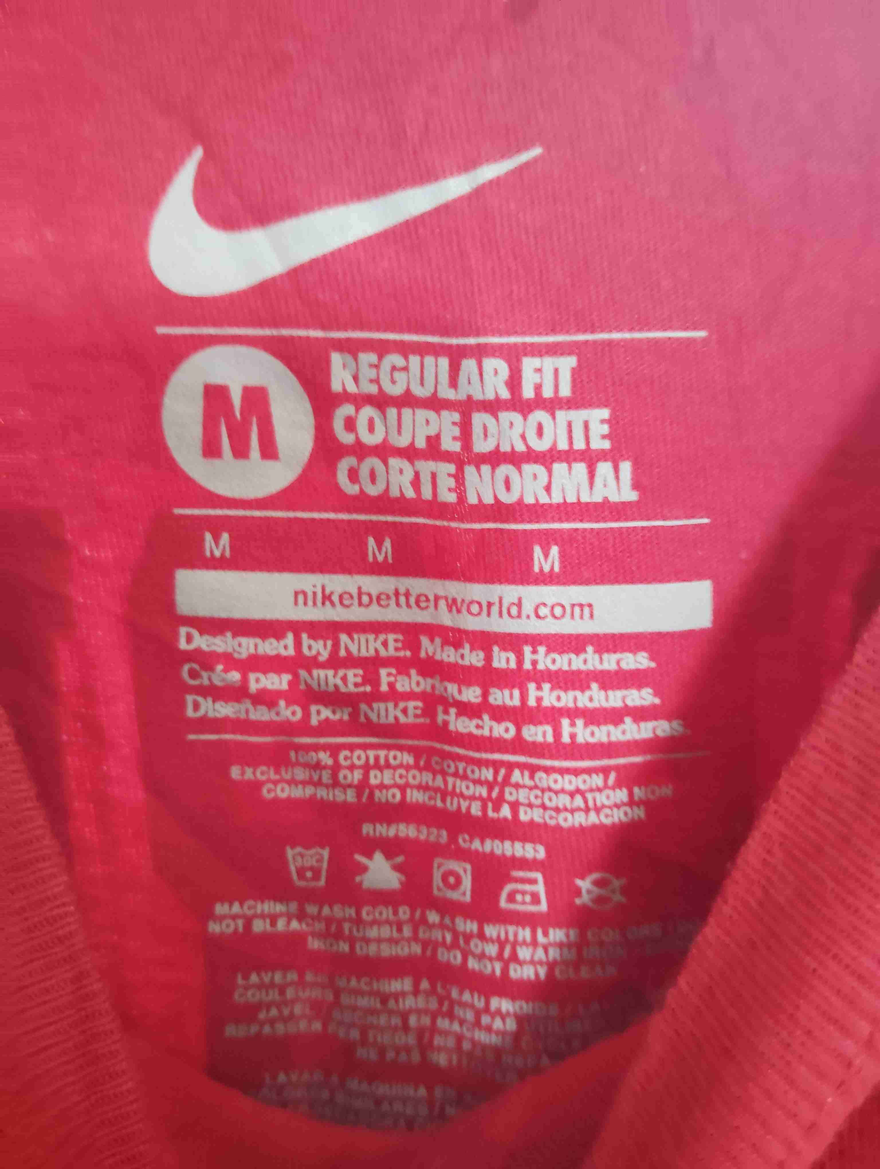 Polera roja con logo SF - miniatura 2