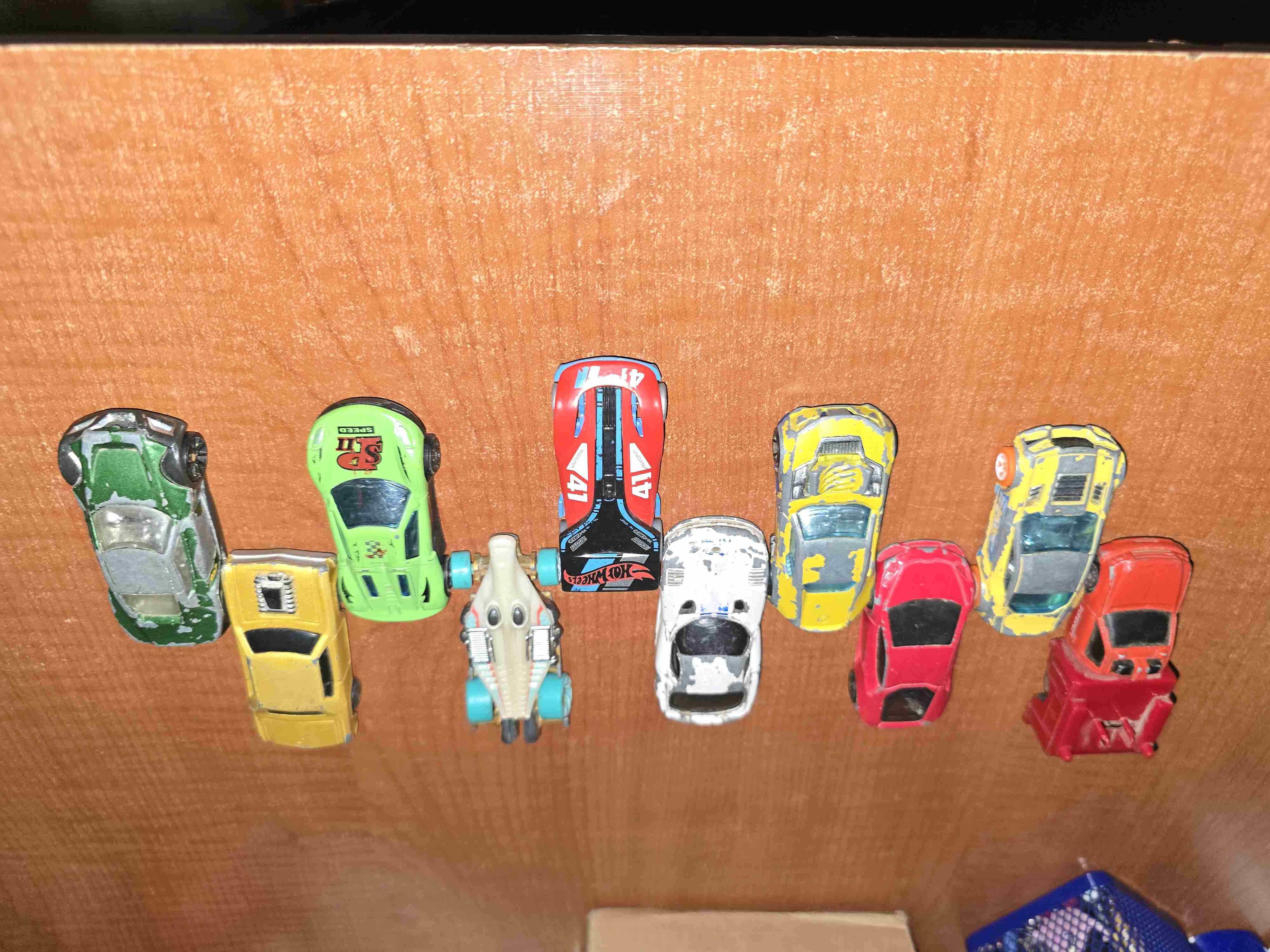 Colección de autos de juguete - miniatura 6