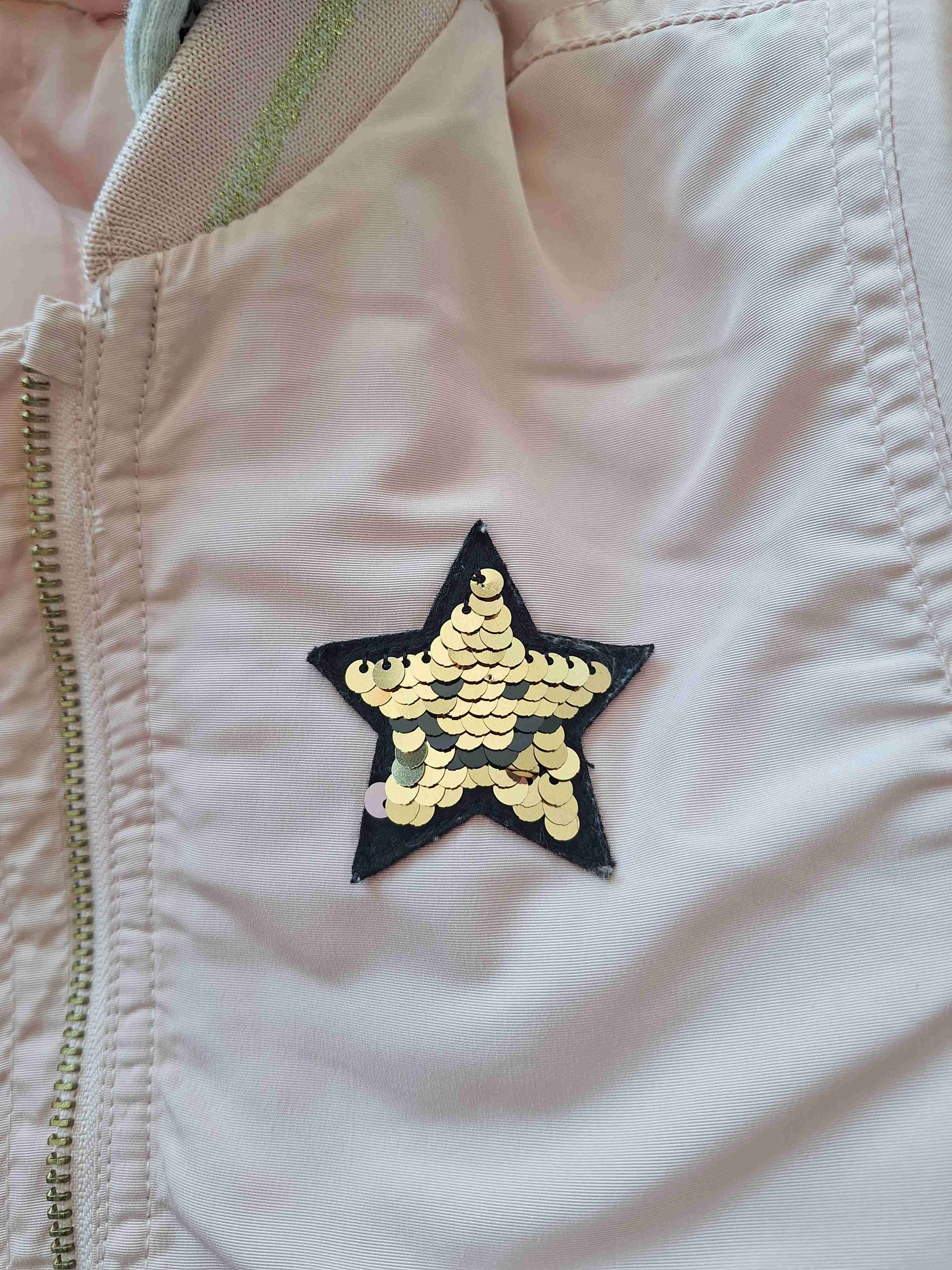 Chaqueta rosa con capucha - miniatura 4