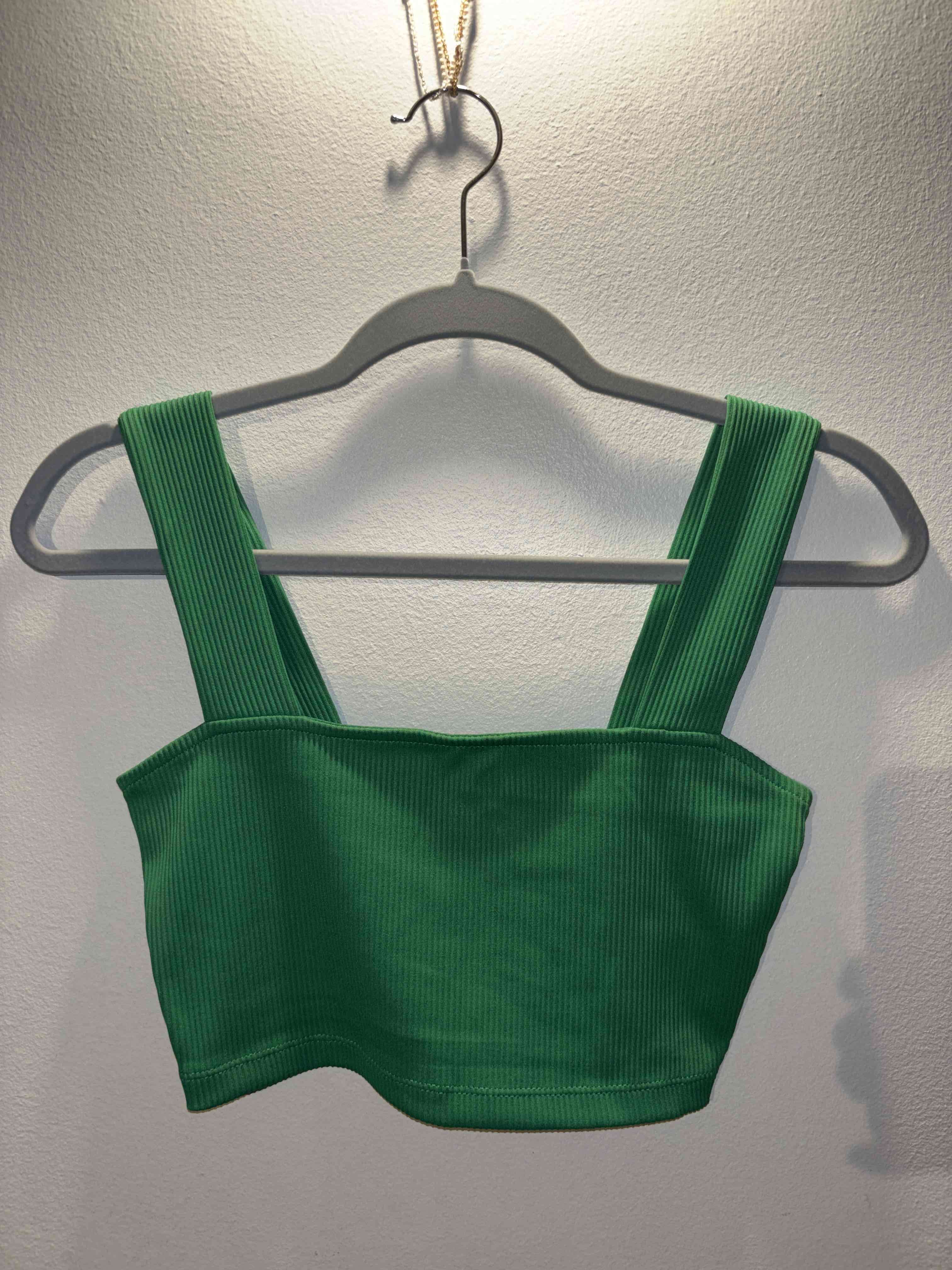 Top corto verde ribeteado - miniatura 1