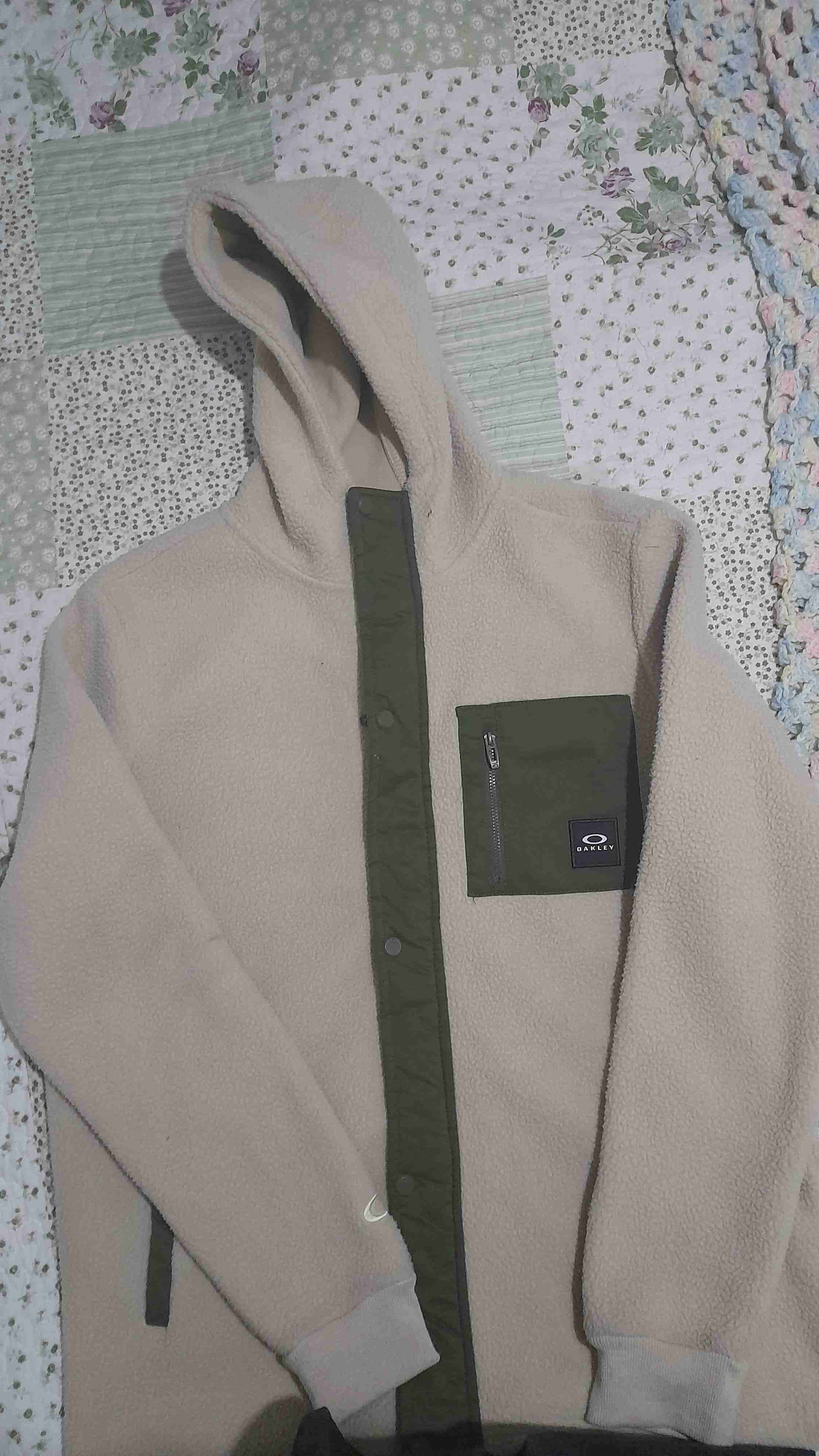 Polerón beige con capucha - miniatura 2