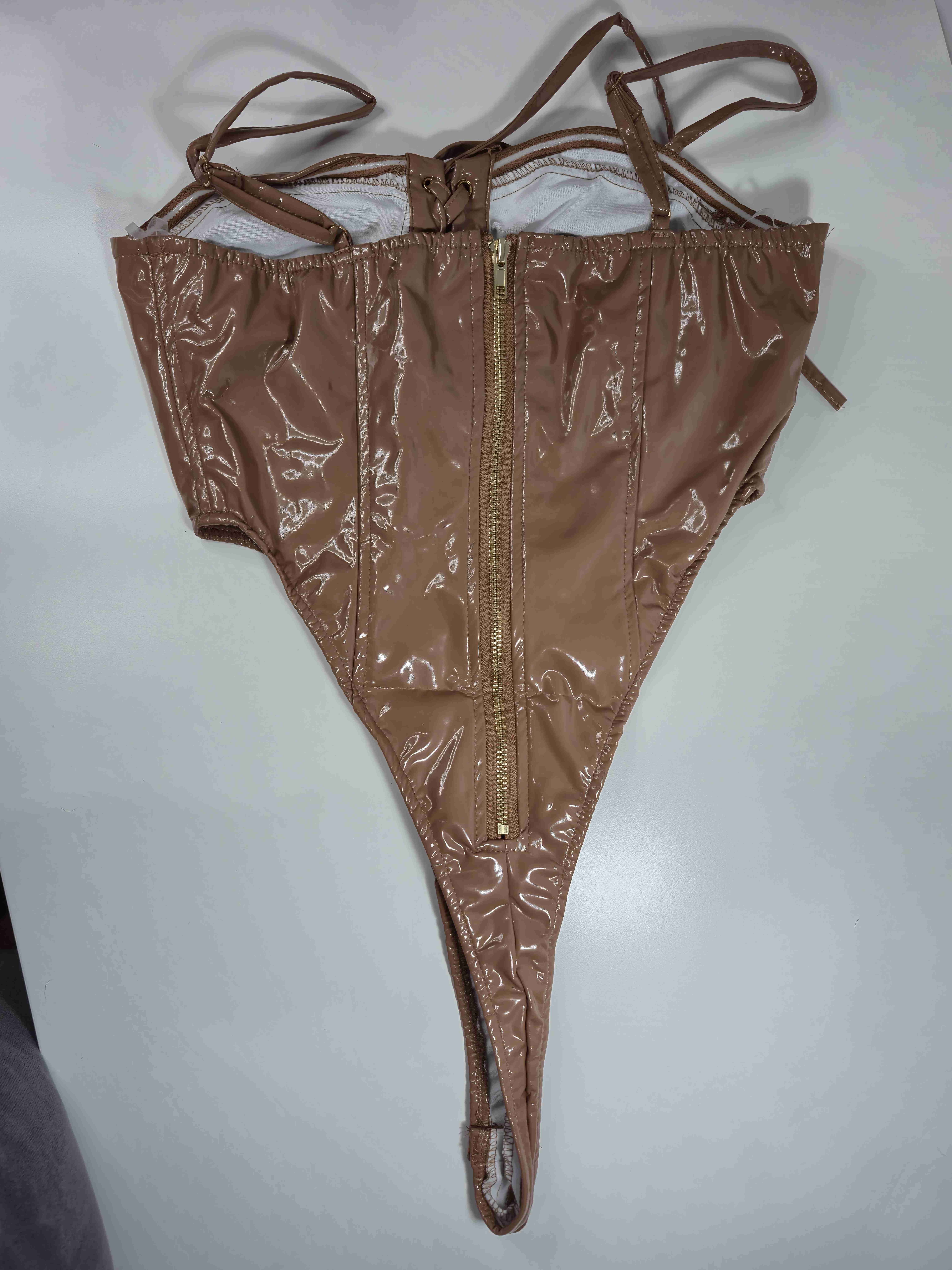 Body cuerina brillante café talla M - miniatura 4