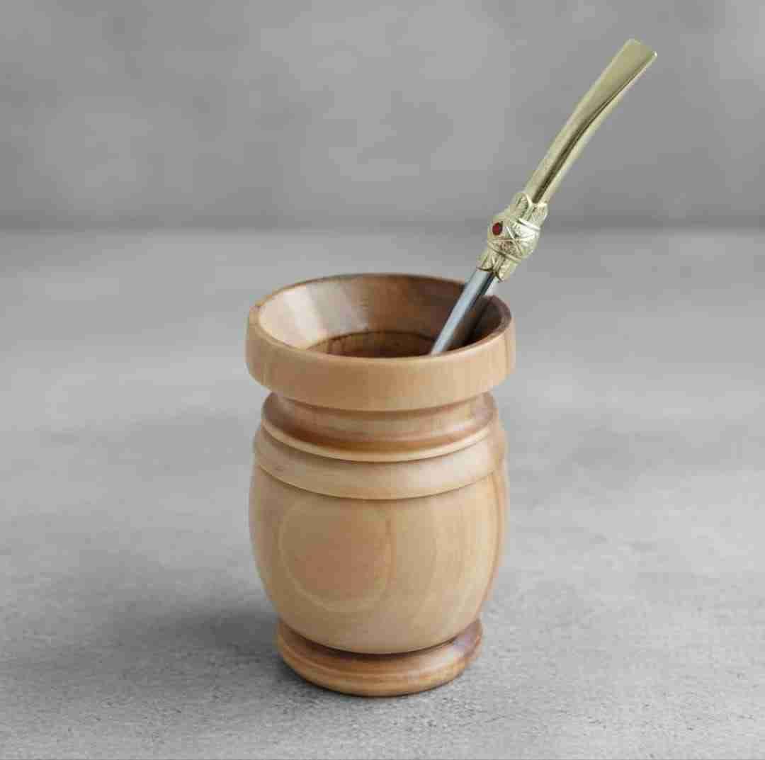 Mate de madera Palo Santo con bombilla - miniatura 1