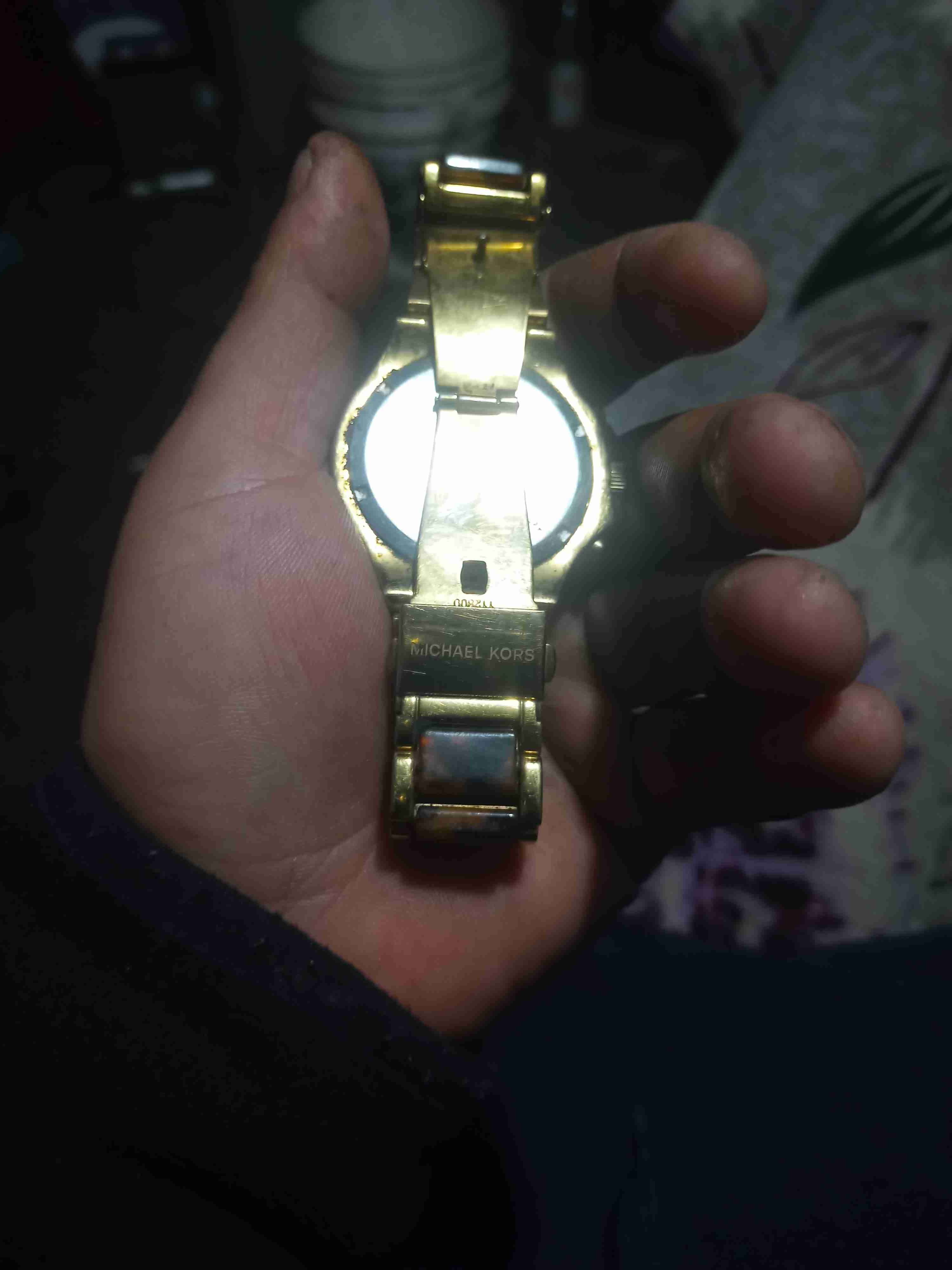 Reloj Michael Kors dorado - miniatura 3