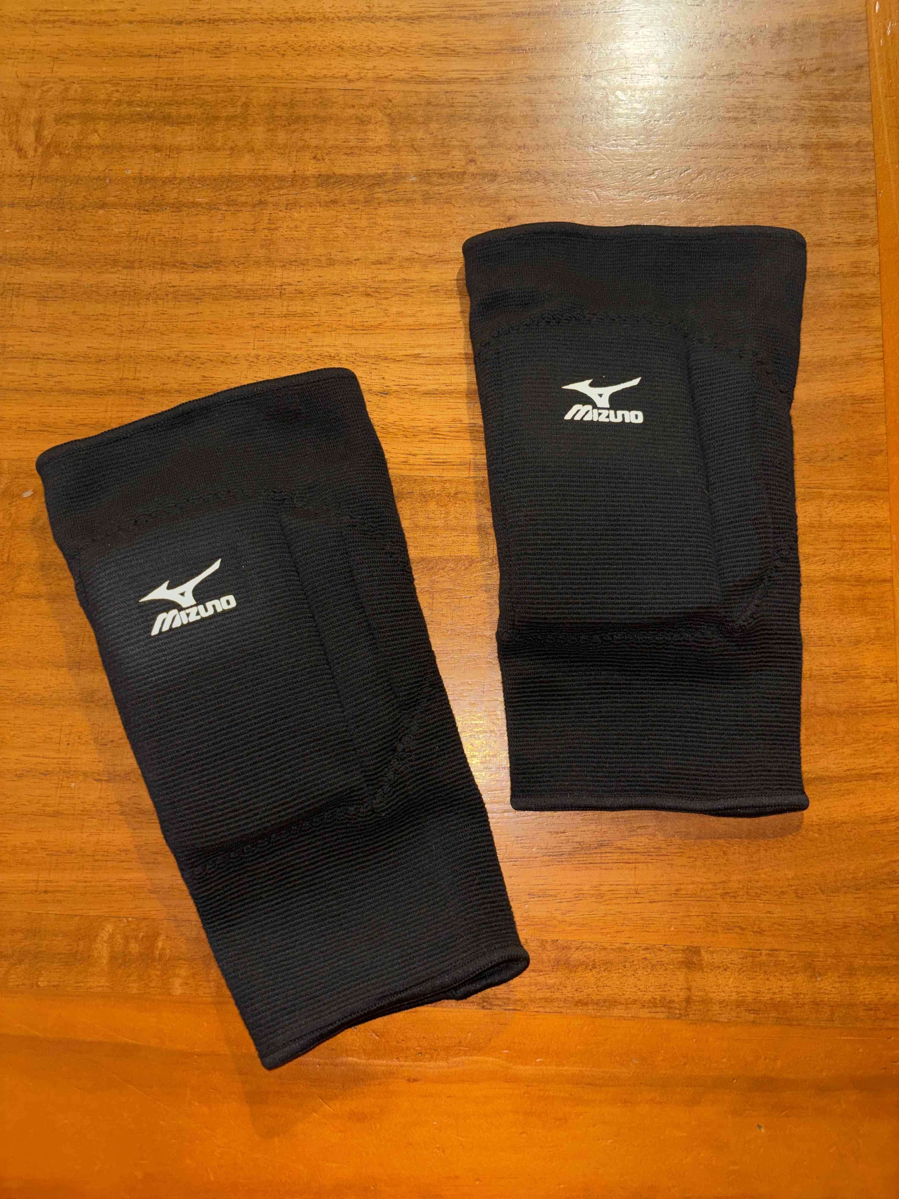 Rodillera Mizuno Negra Talla L - miniatura 2