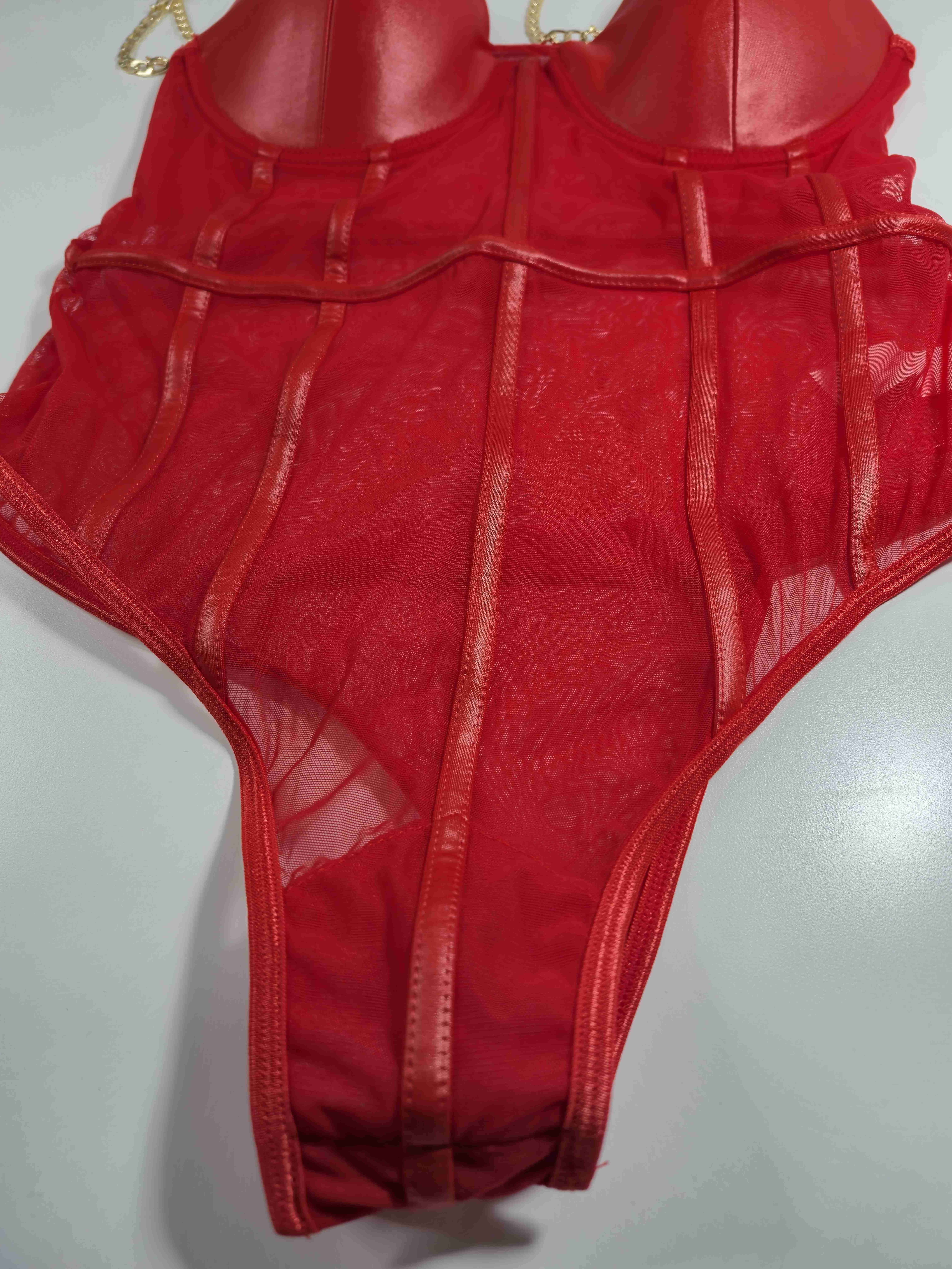 Body rojo con tiras de cadena doradas talla M - miniatura 4