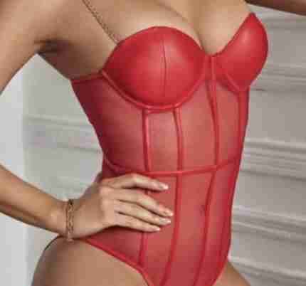 Body rojo con tiras de cadena doradas talla M - miniatura 5