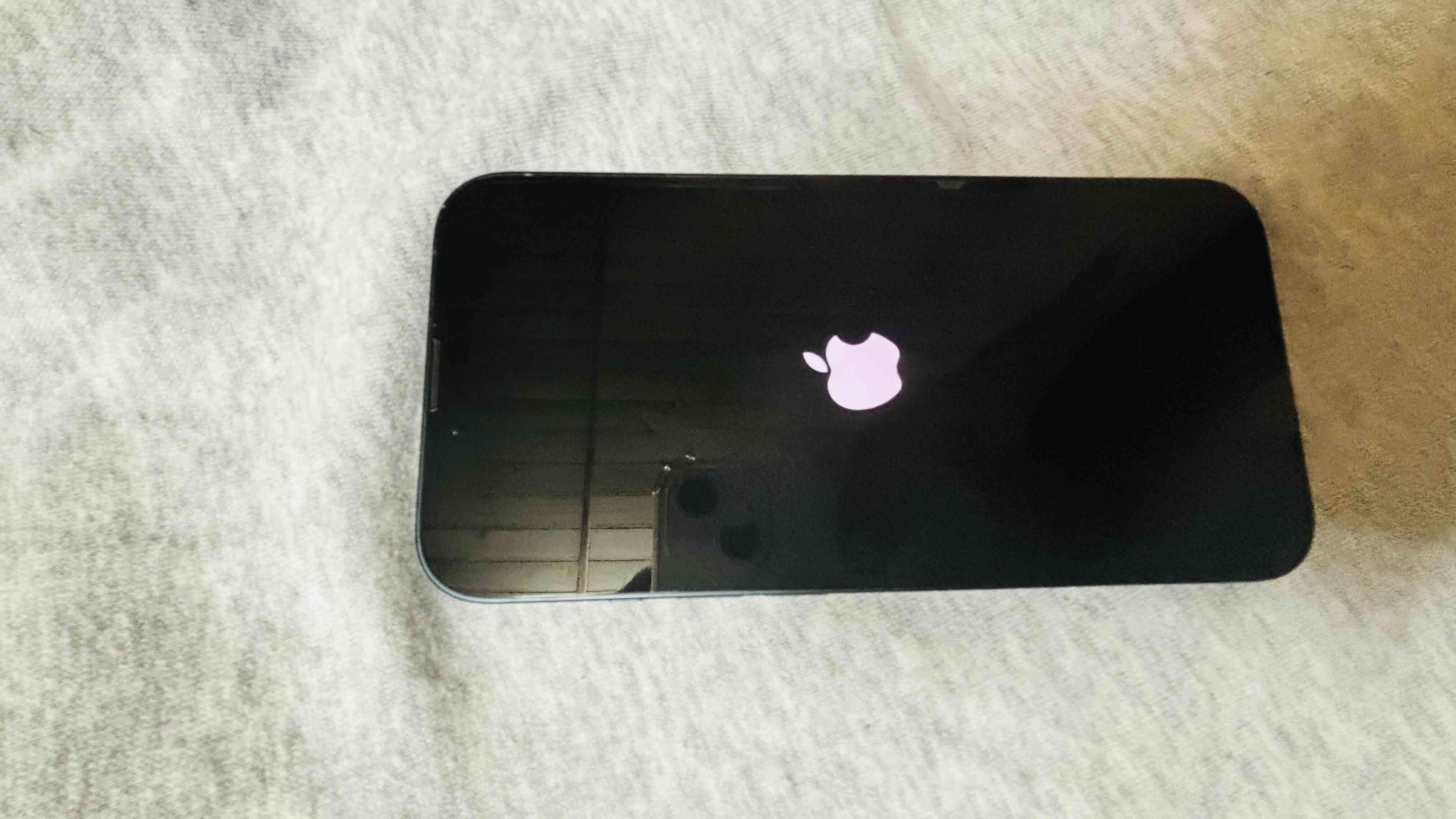 Smartphone negro caja original - miniatura 3